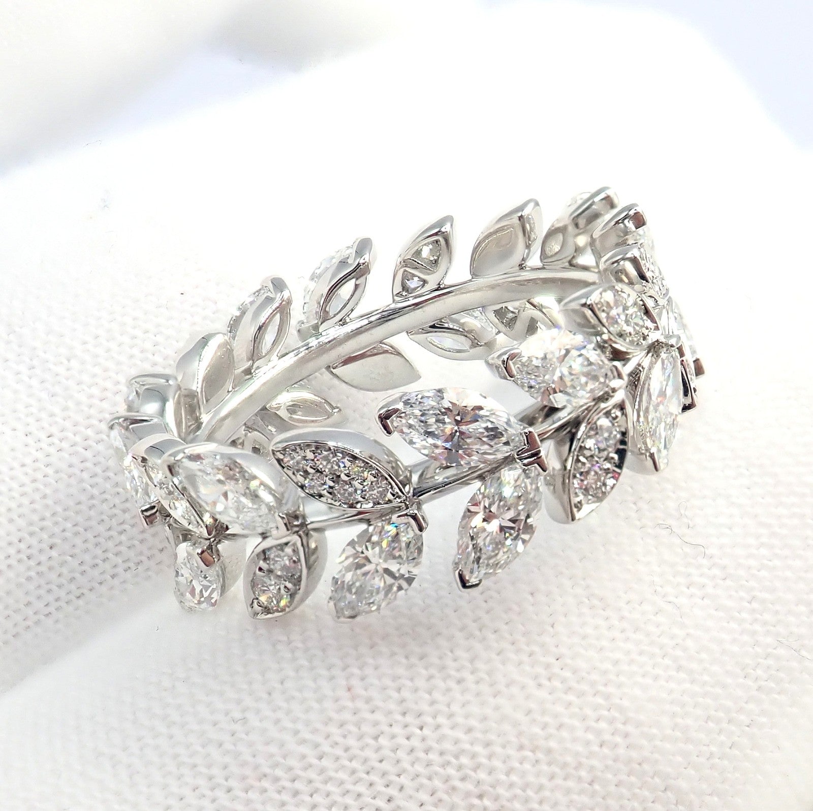 Authentic! Tiffany & Co Platlinum Victoria Vine Diamond 1.90ct Eternity Ring 7 | Fortrove