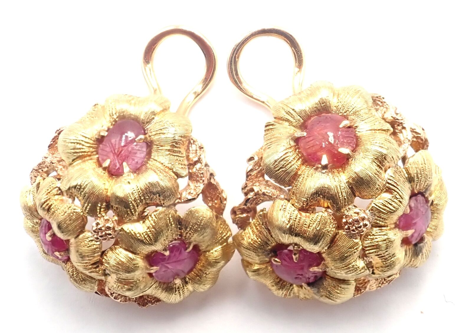 Authentic! Vintage Buccellati 18k Yellow Gold Carved Ruby Flower Earrings | Fortrove