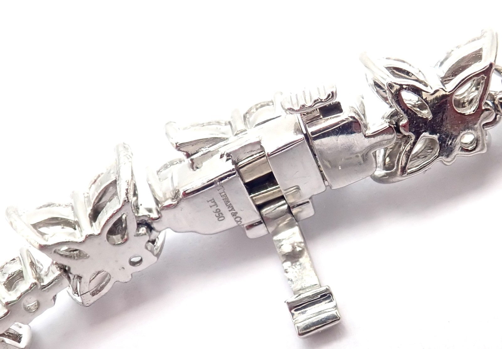 Authentic! Tiffany & Co Victoria Platinum Diamond Mixed Cluster Bracelet | Fortrove