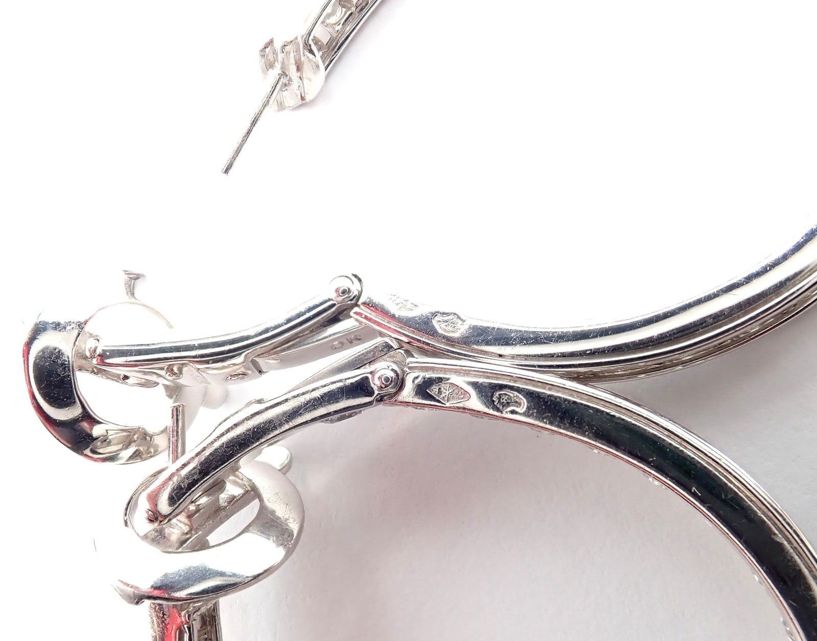 Van Cleef & Arpels Jewelry & Watches:Fine Jewelry:Earrings Van Cleef & Arpels Avignon 18k White Gold Diamond Large Hoop Earrings