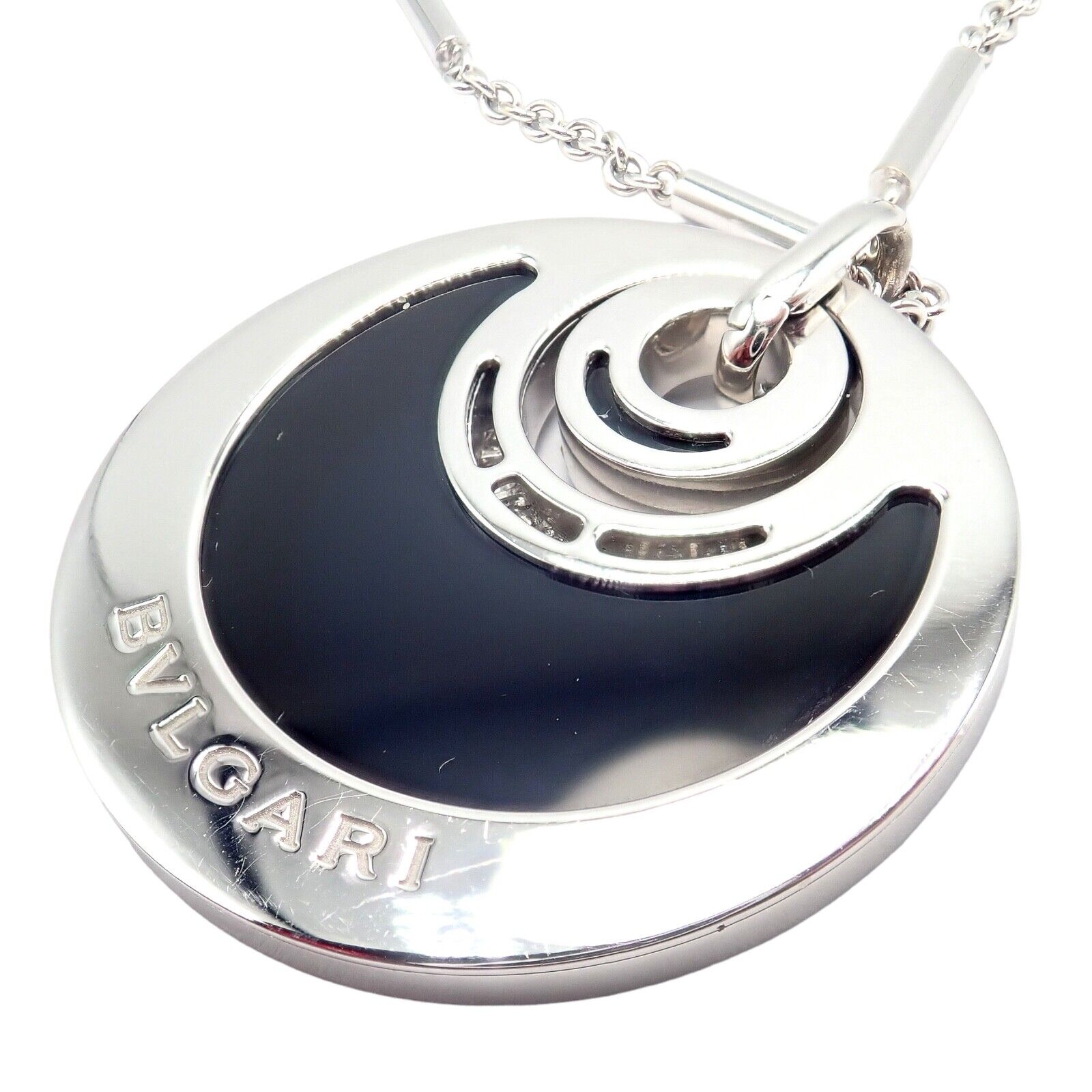 Authentic Bvlgari Bulgari Intarsio 18k White Gold 5ctw Diamond Onyx 18" Necklace | Fortrove