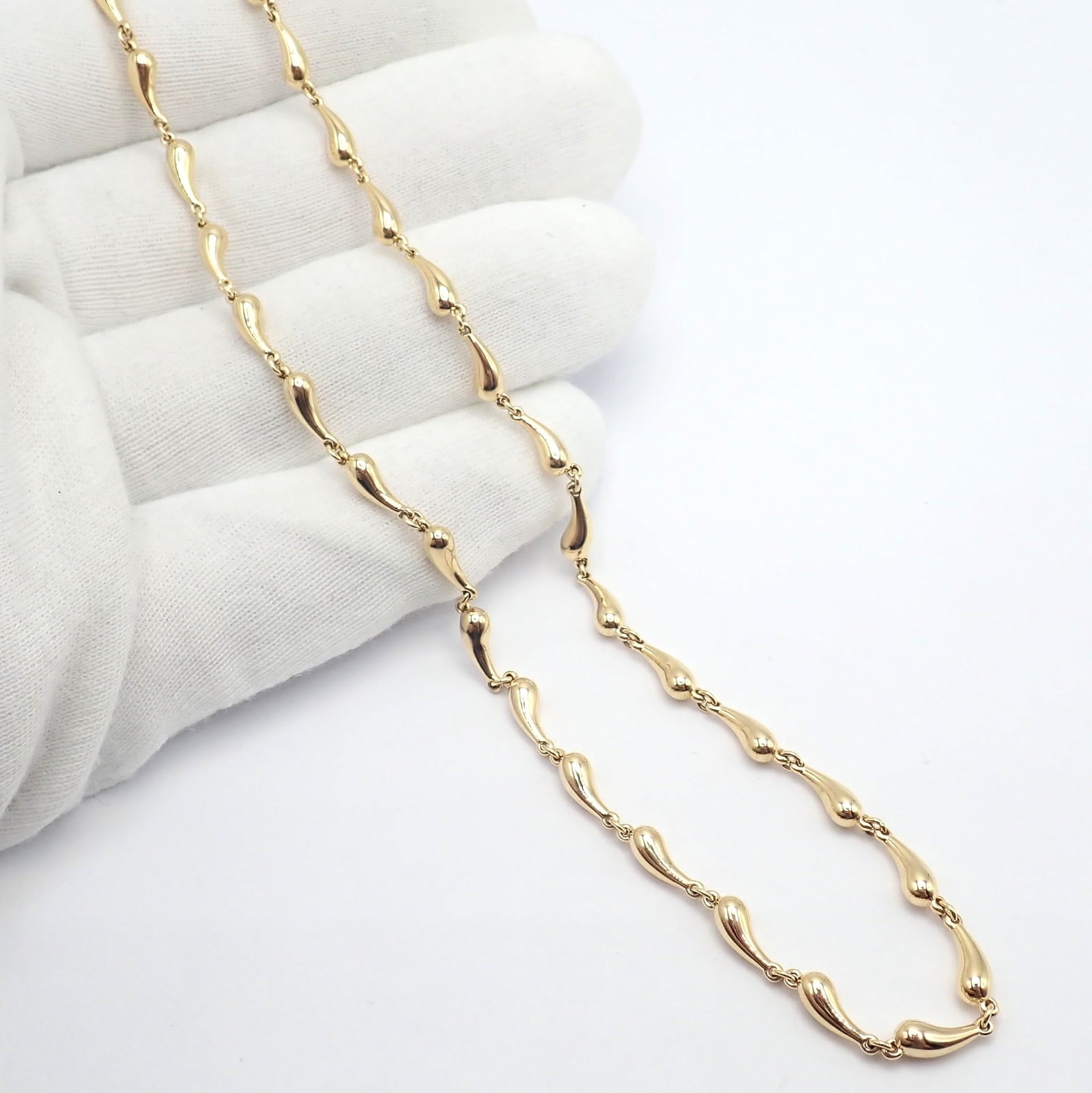 Tiffany & Co. Jewelry & Watches:Fine Jewelry:Necklaces & Pendants Authentic! Tiffany & Co Peretti 18k Yellow Gold Vintage Teardrop Necklace 15.75"