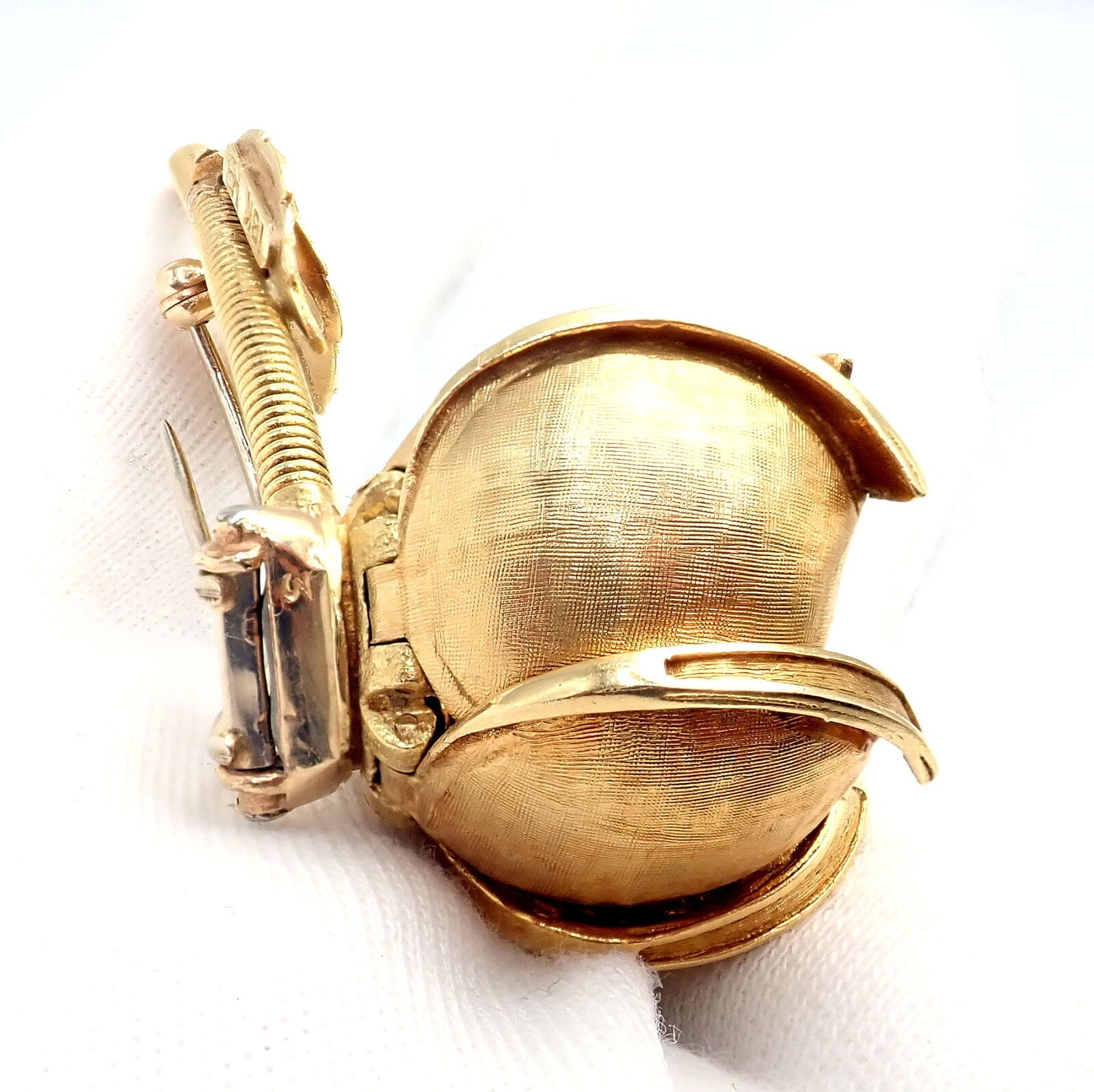 Hammerman Brothers 18k Yellow Gold Diamond Rose Flower Night & Day Brooch Pin | Fortrove