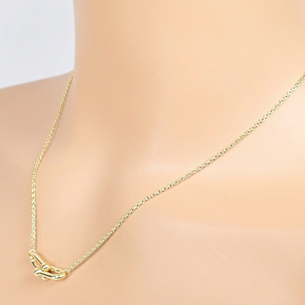 Tiffany & Co. Jewelry & Watches:Fine Jewelry:Necklaces & Pendants Authentic! Tiffany & Co 18k Yellow Gold Hardware Medium Pendant Chain Necklace