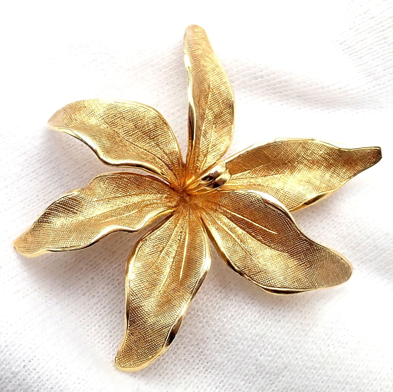 Authentic! Vintage Tiffany & Co 14k Yellow Gold Germany Large Flower Pin Brooch | Fortrove