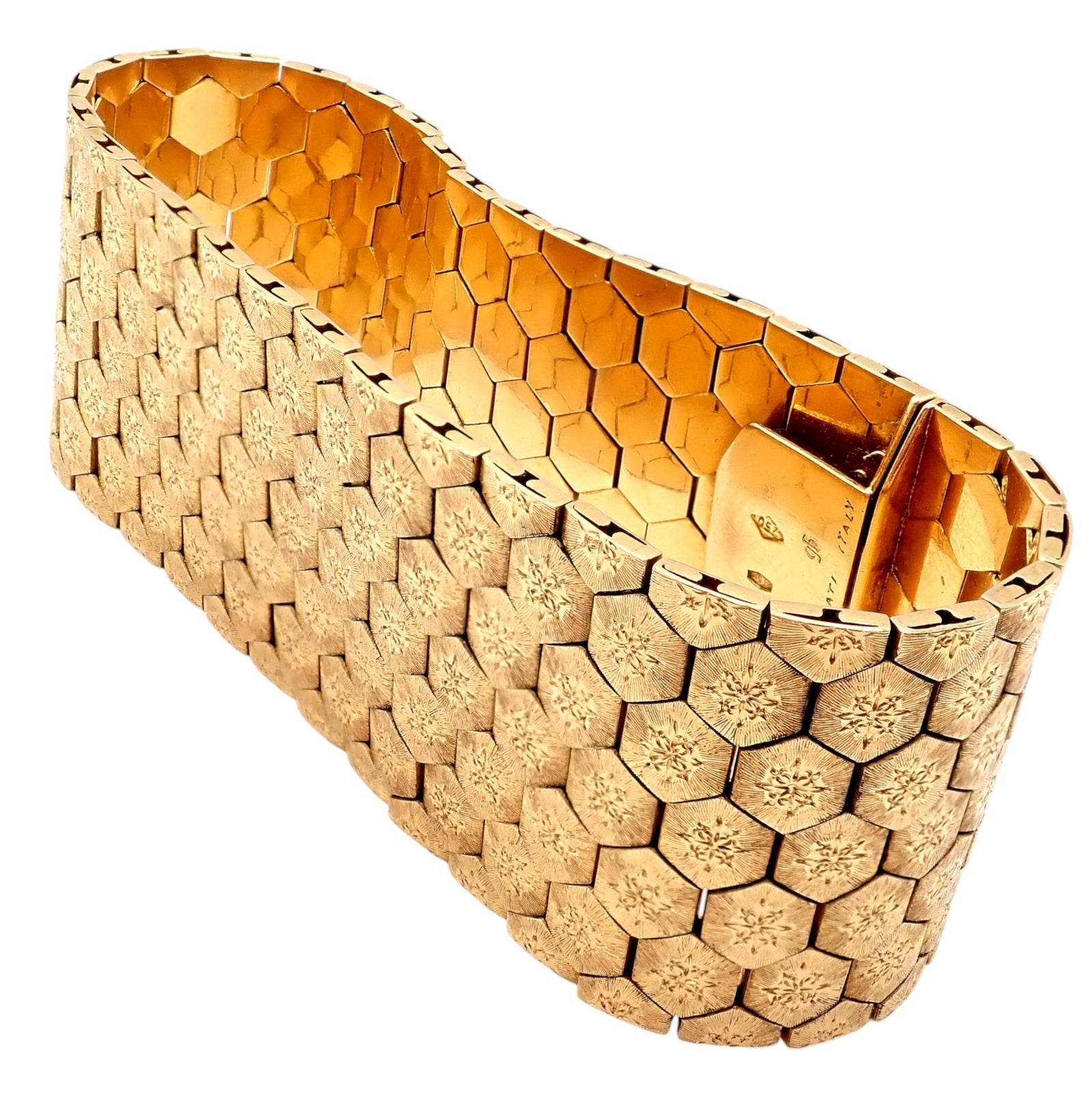 Authentic! Vintage Mario Buccellati 18k Yellow Gold Honeycomb Hexagon Bracelet | Fortrove