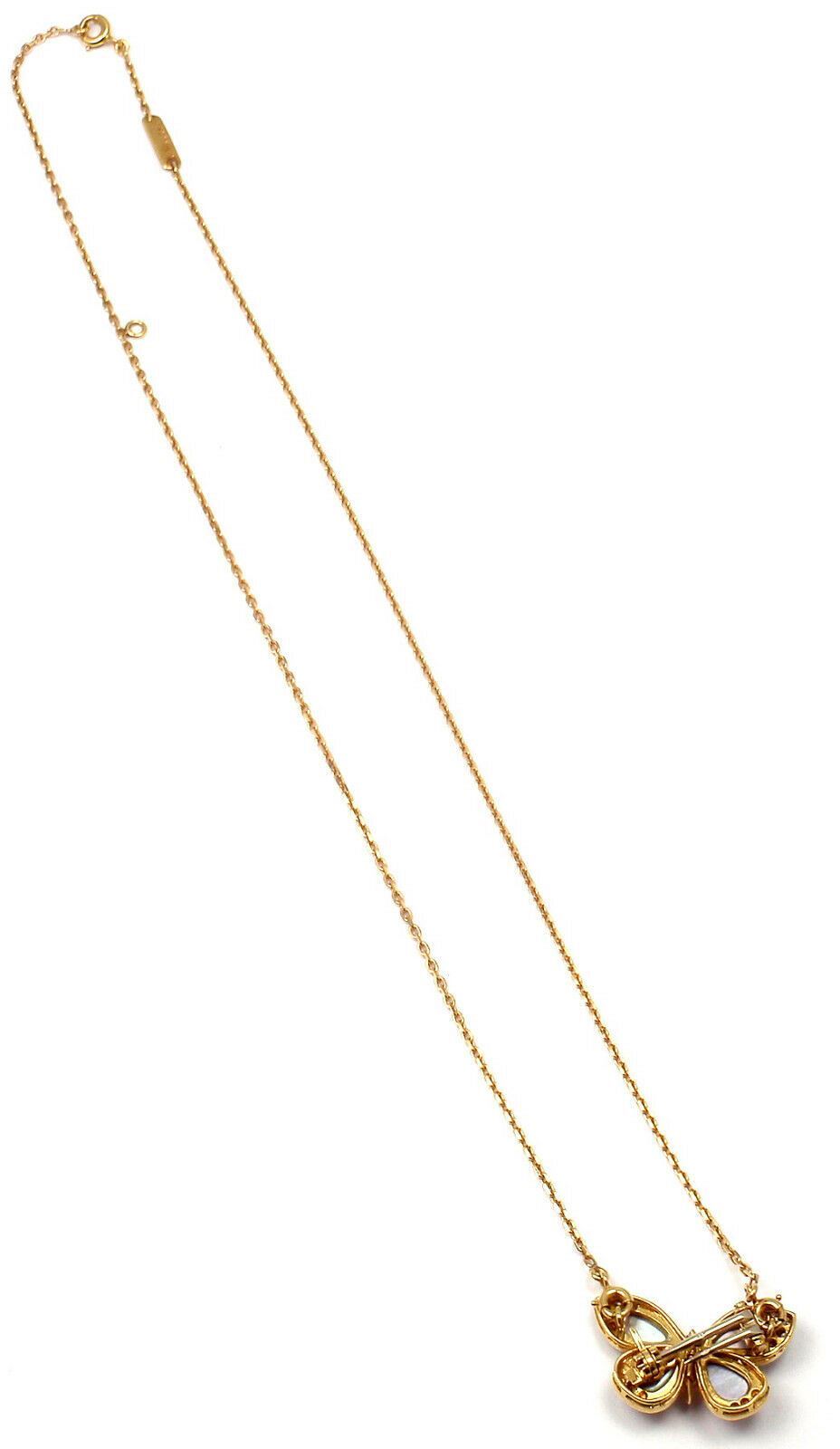 VAN CLEEF & ARPELS 18k Yellow Gold Diamond MOP Coral Butterfly Brooch Necklace | Fortrove
