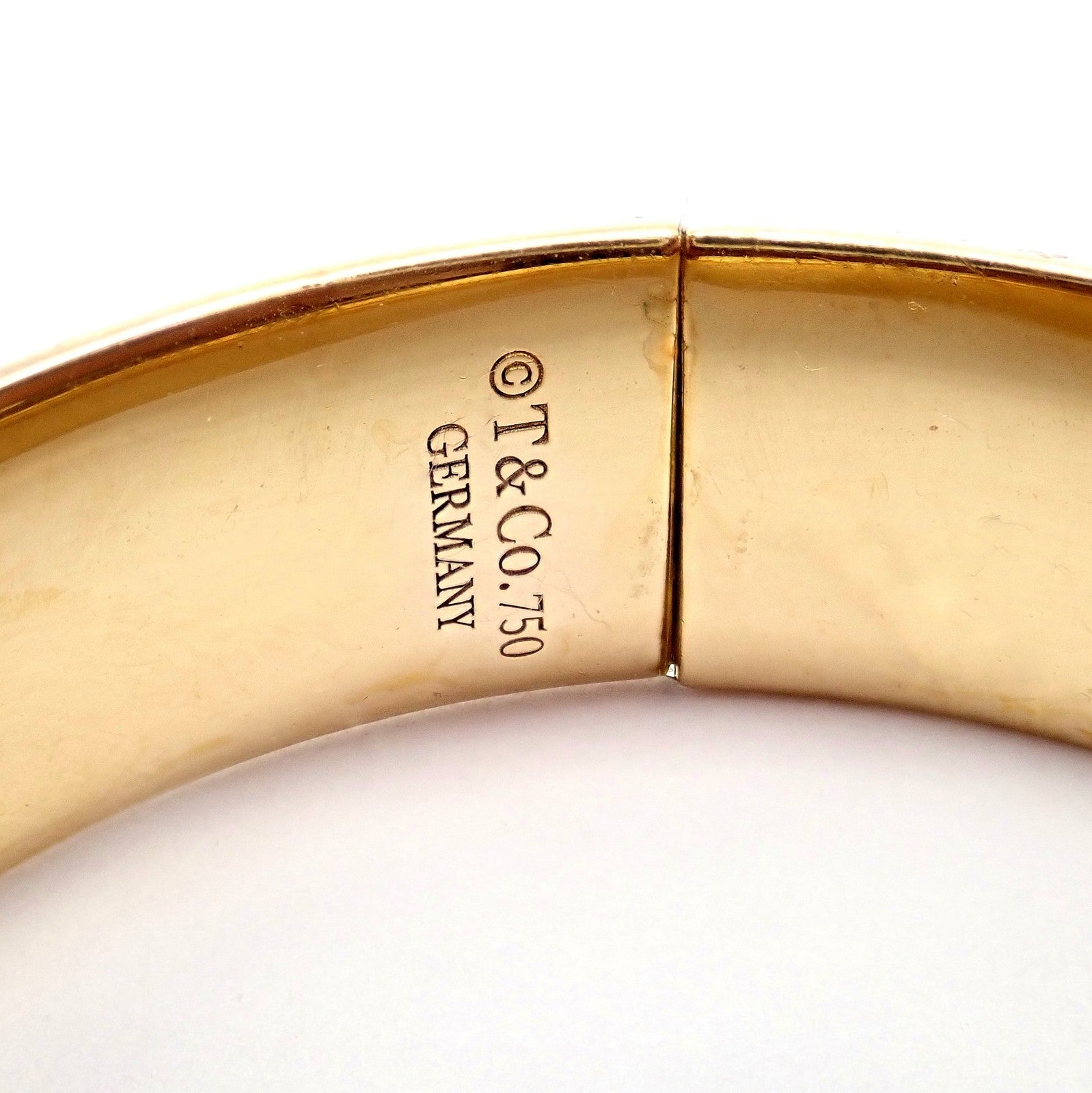 Authentic! Tiffany & Co 18k Yellow Gold Bangle Signature Bracelet | Fortrove
