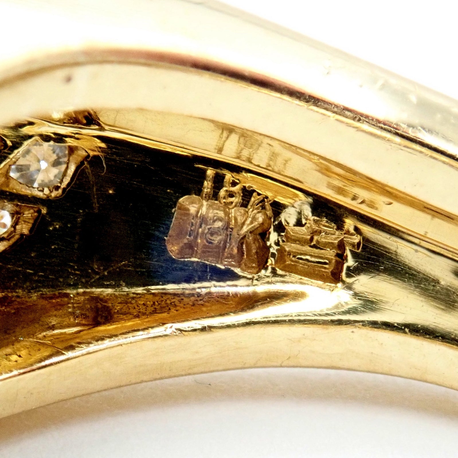 Authentic! Julius Cohen 18k Yellow Gold Diamond Lapis Ring | Fortrove