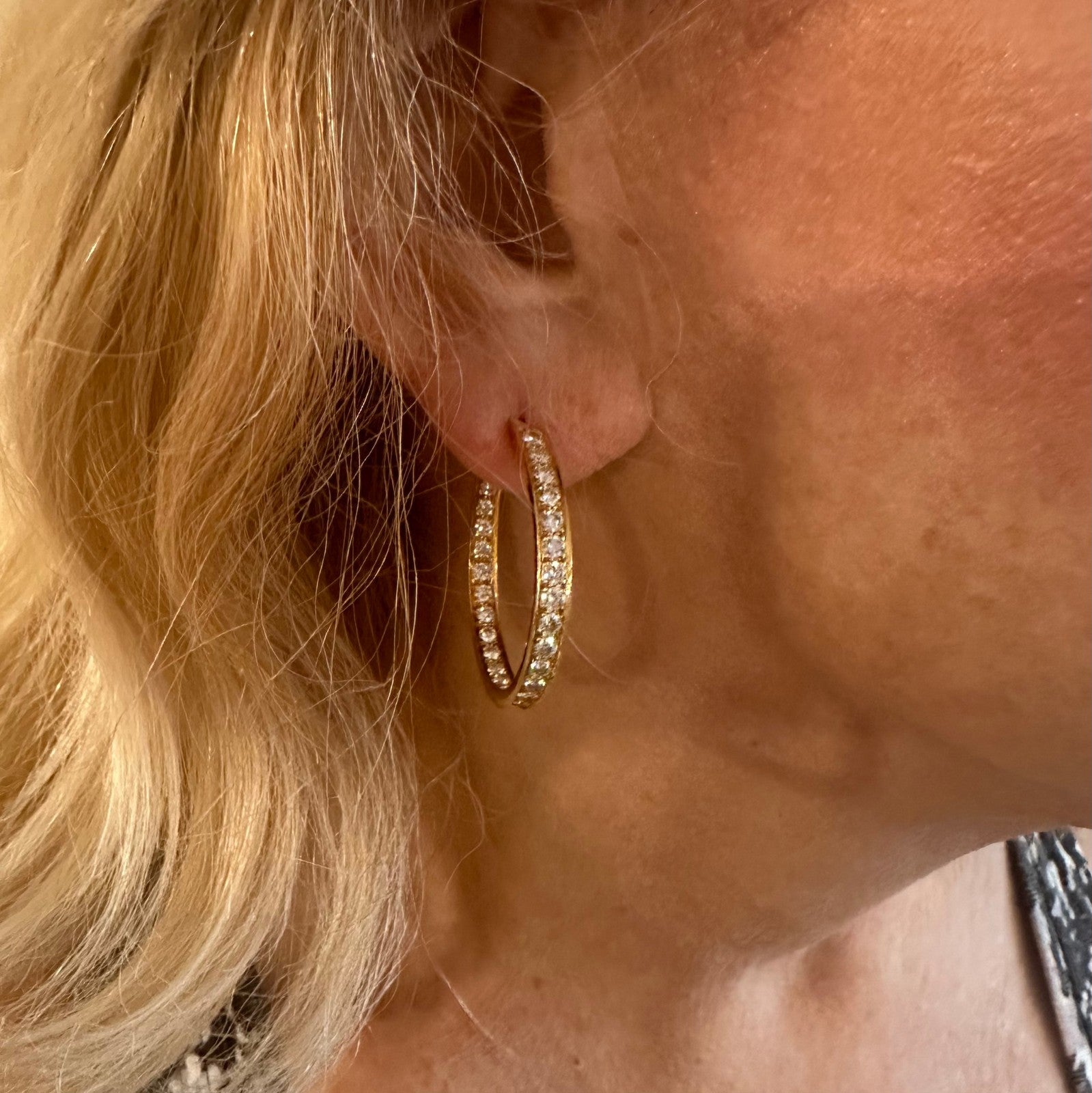 Authentic! Van Cleef & Arpels 18k Yellow Gold Diamond Large Hoop Earrings | Fortrove