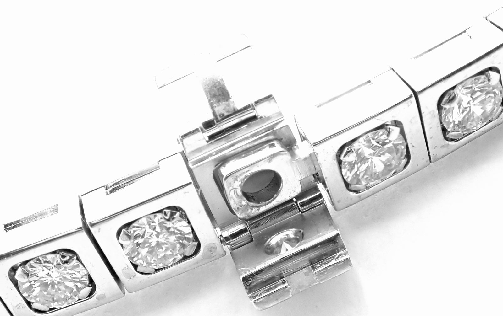 Rare! Authentic Cartier Tectonique 18k White Gold Diamond Tennis Necklace | Fortrove