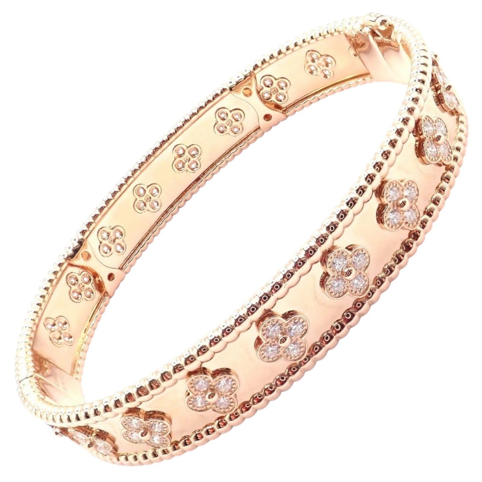 Authentic! Van Cleef & Arpels 18k Rose Gold Diamond Clovers Bangle Bracelet | Fortrove