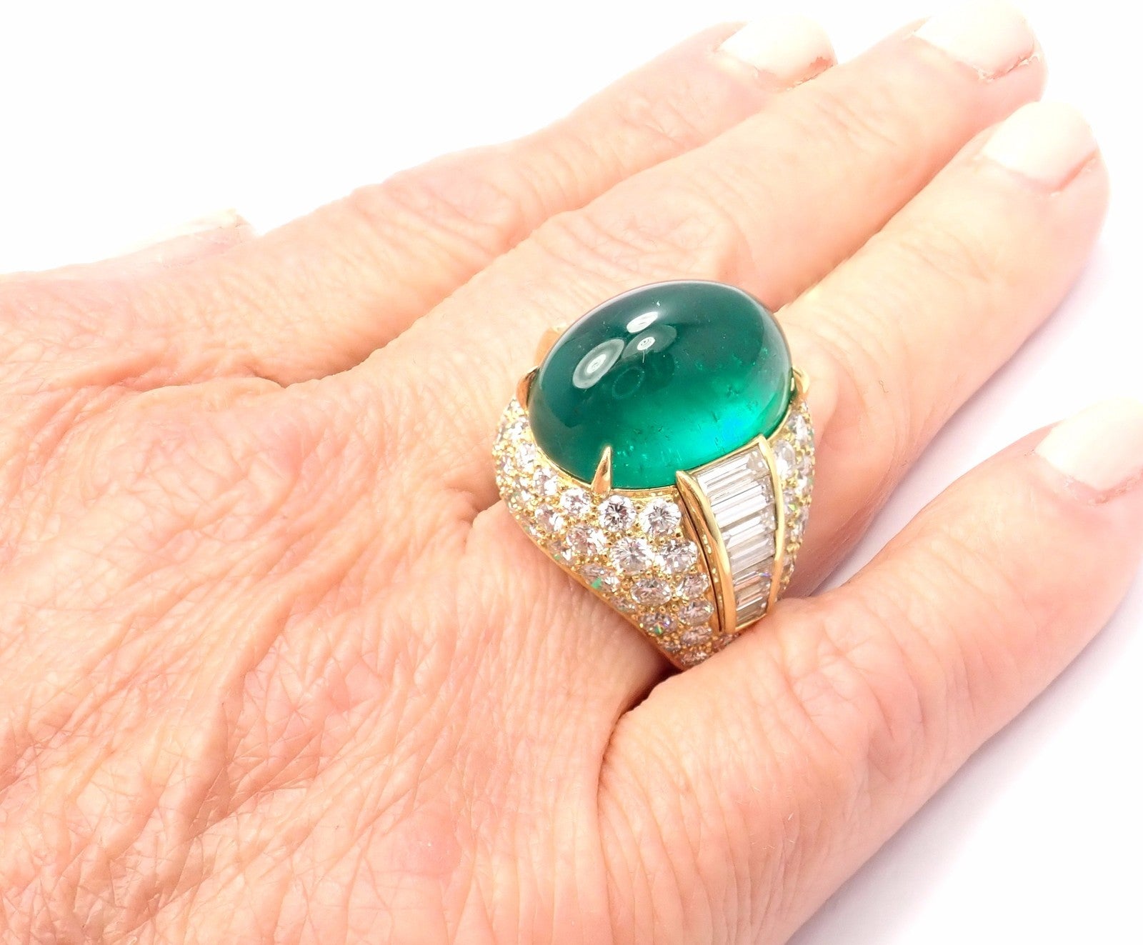 Authentic! David Webb 18k Yellow Gold Diamond Large Colombian Emerald Ring AGL | Fortrove