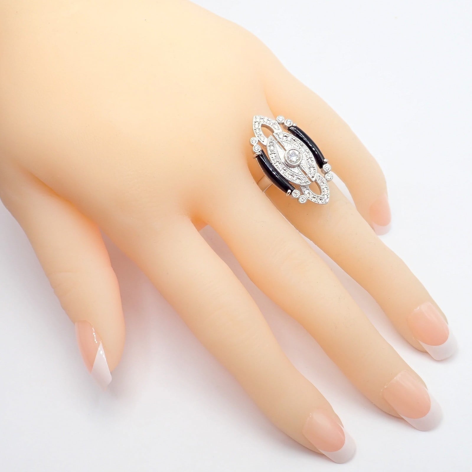Estate Jewelry & Watches:Vintage & Antique Jewelry:Rings Vintage Estate Platinum Diamond 0.62ctw Onyx Ring sz 7.5