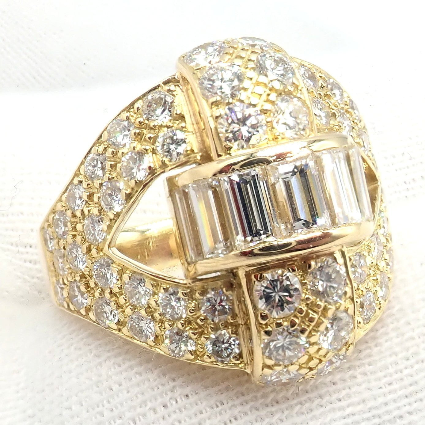Rare! Authentic Piaget 18K Yellow Gold 3Ct Diamond Cocktail Ring | Fortrove