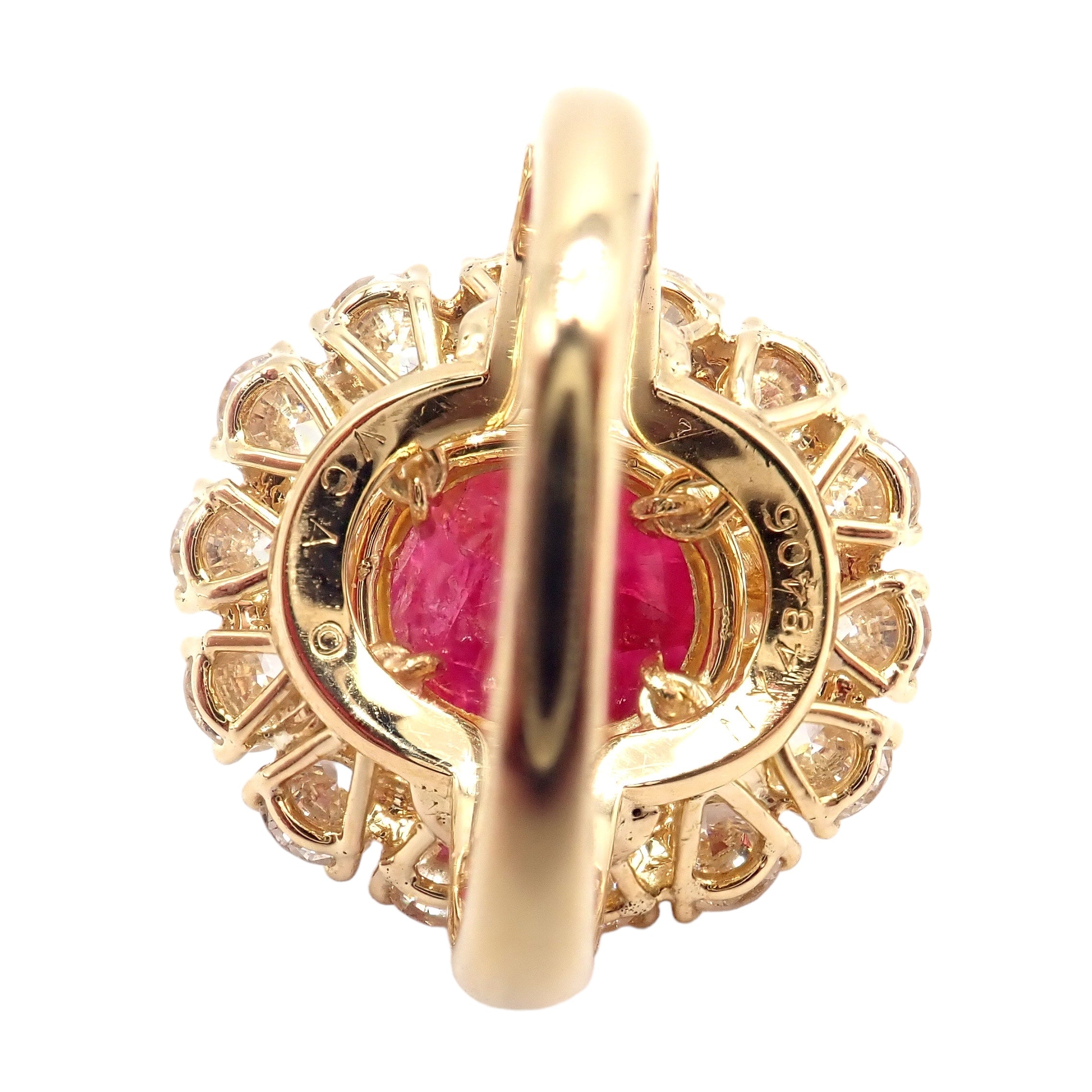 Authentic! Van Cleef & Arpels 18k Yellow Gold Large Cabochon Ruby Diamond Ring | Fortrove
