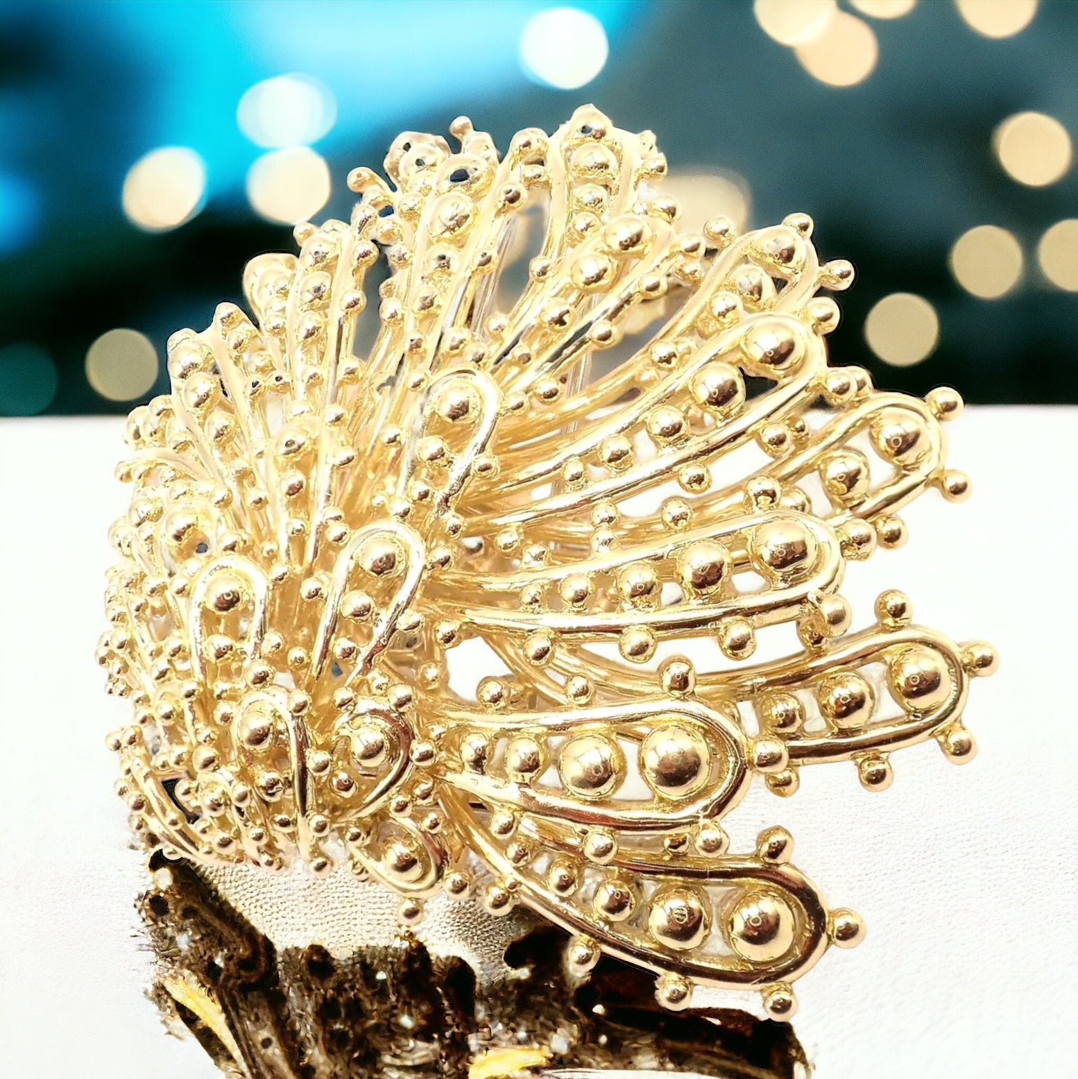 Rare! Authentic David Webb 18k Yellow Gold Large Brooch Pin | Fortrove