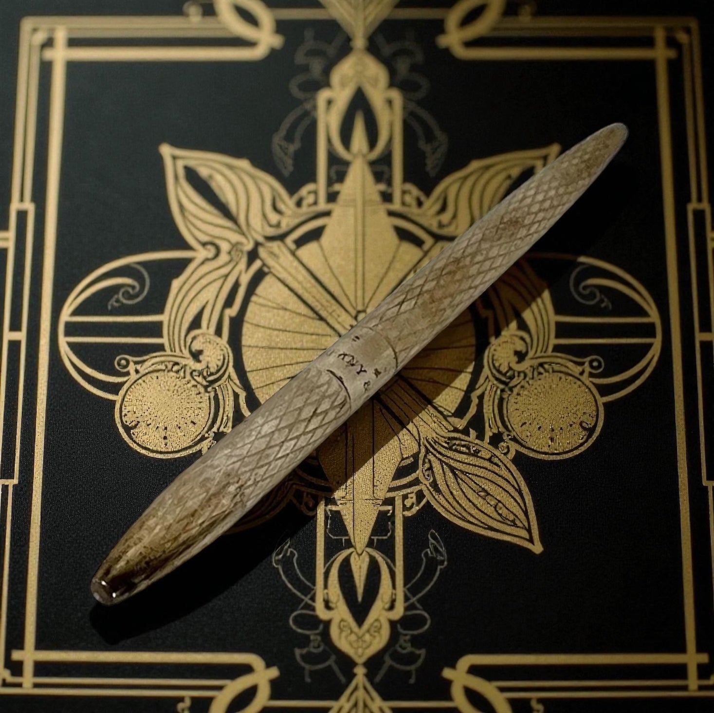 Tiffany & Co. Collectibles:Pens & Writing Instruments:Pens:Ballpoint Pens:Other Collectible Ballpoint Tiffany & Co. Diamond-Textured Sterling Silver Ballpoint Pen