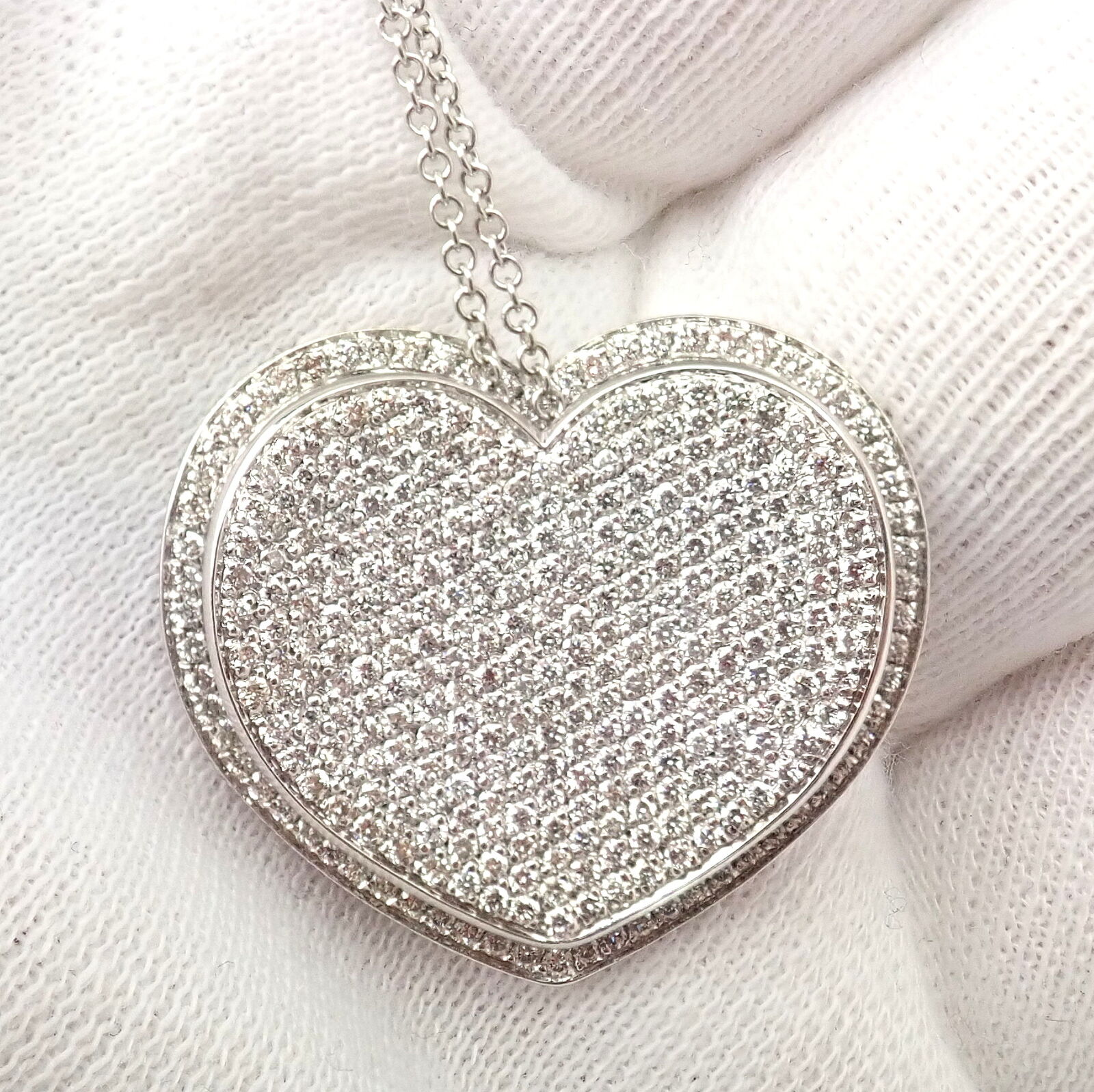 New! Authentic Pasquale Bruni 18k White Gold 2.02ct Pave Diamond Heart Necklace | Fortrove