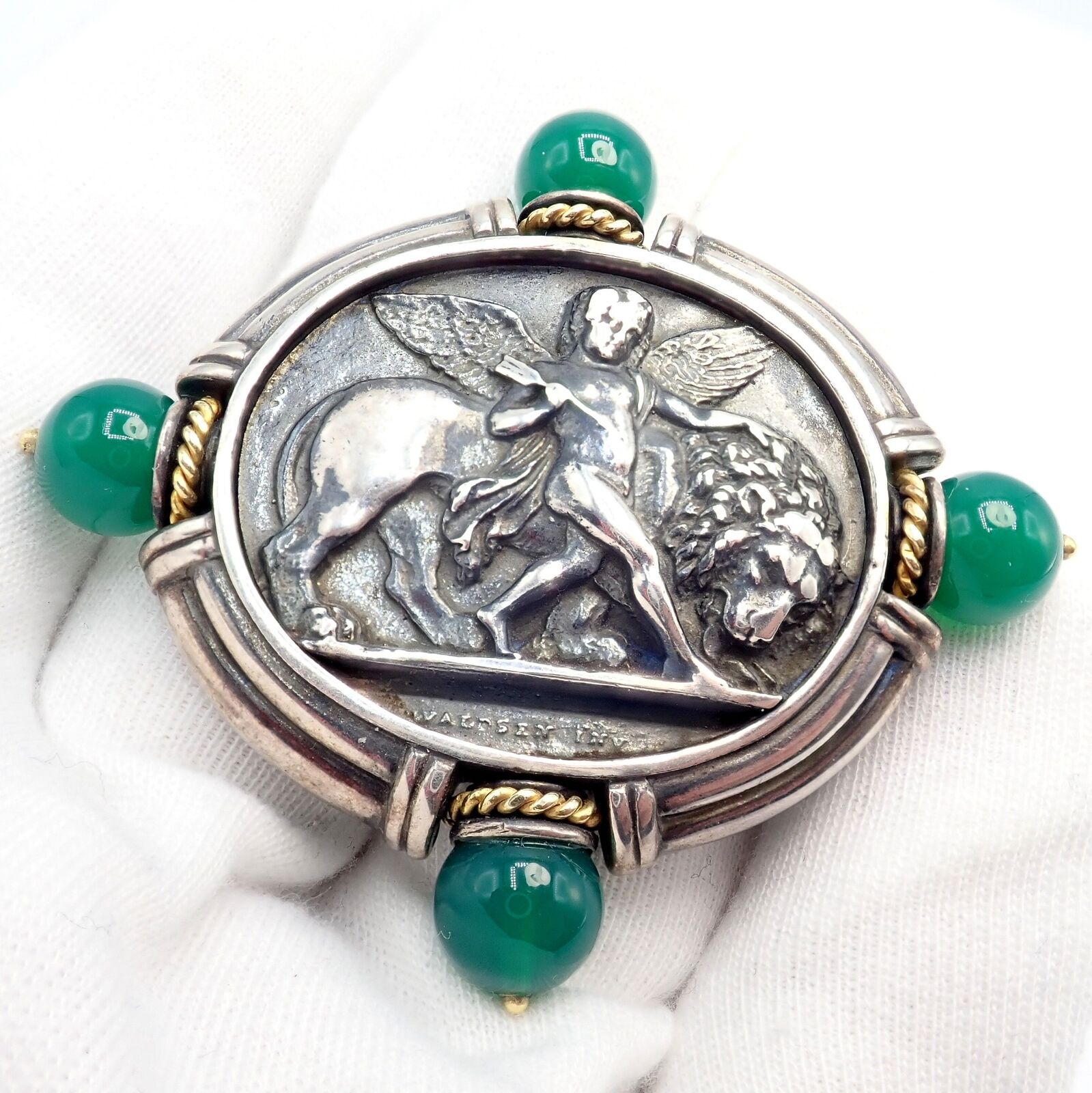 Authentic! SeidenGang 18k Yellow Gold Silver Large Medallion Chrysoprase Brooch | Fortrove