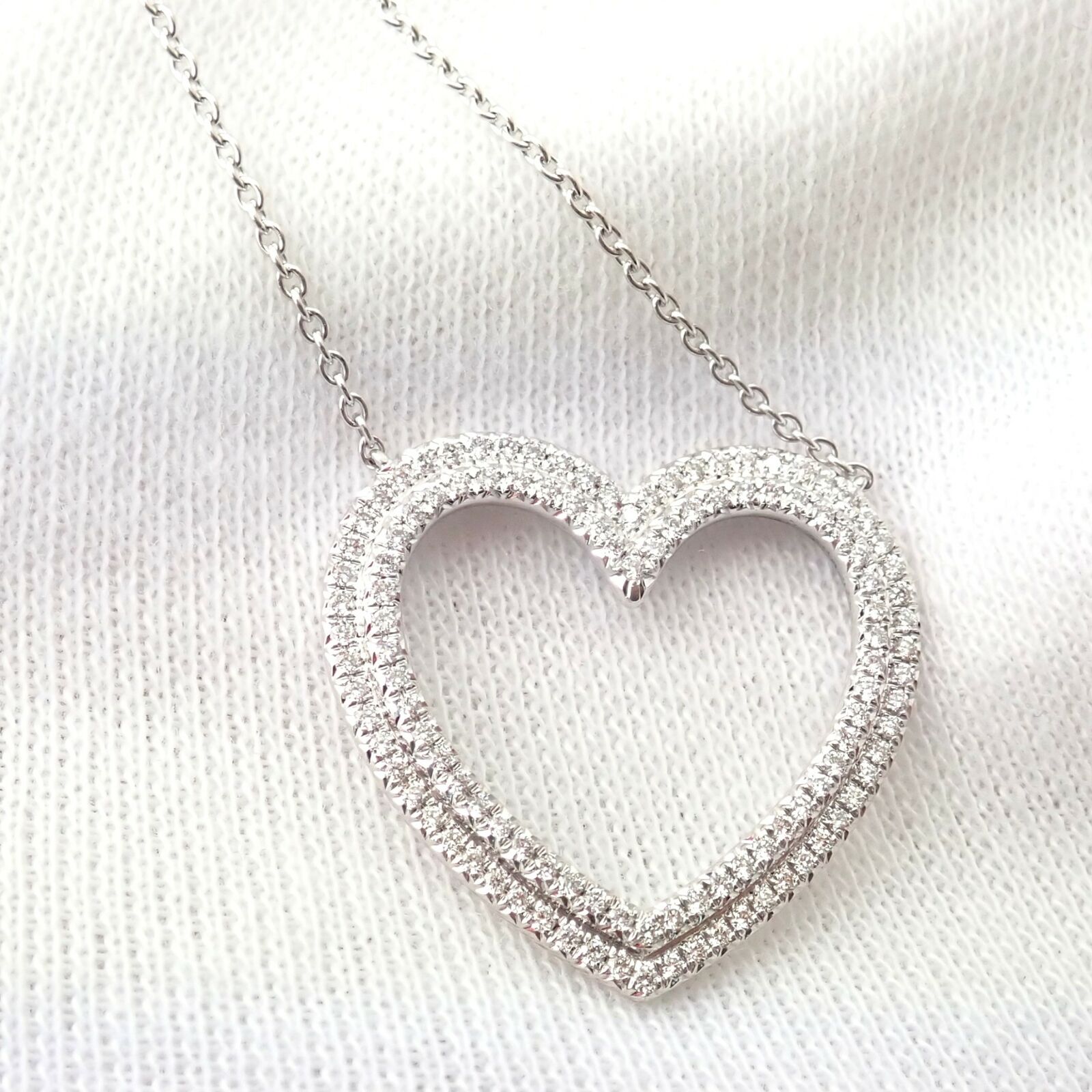 Authentic! Tiffany & Co Platinum Diamond Heart Double Metro Pendant Necklace | Fortrove