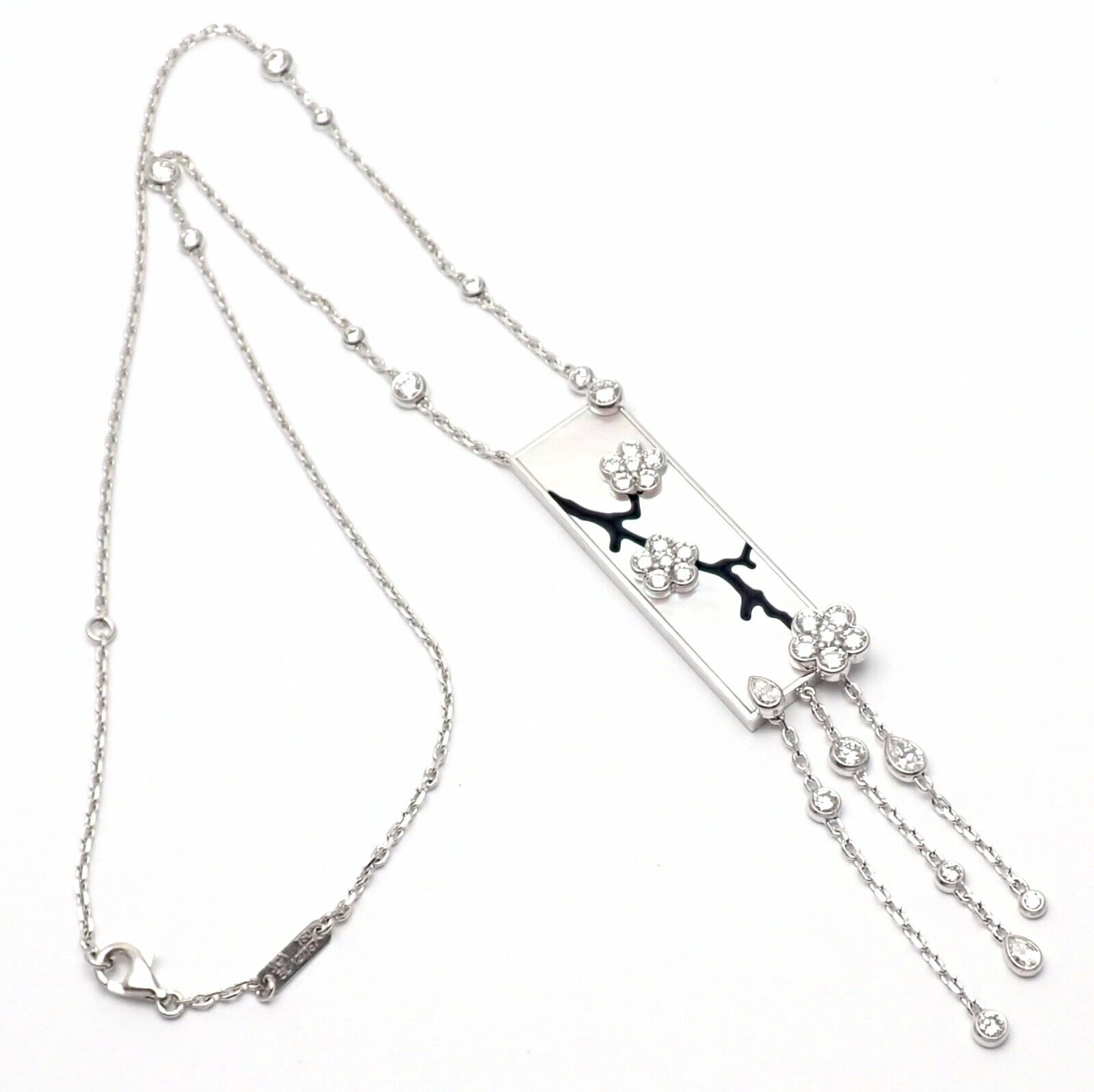 Authentic! Van Cleef & Arpels Miroir Des Eaux 18k Gold Diamond MOP Necklace | Fortrove