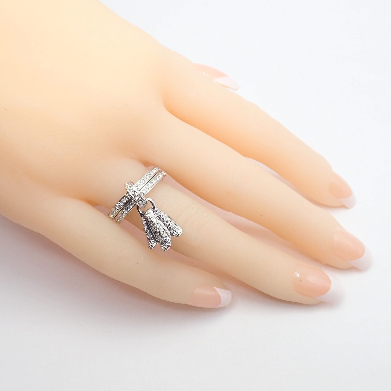 Authentic! Piaget 18k White Gold Diamond Double Band Flower Ring | Fortrove