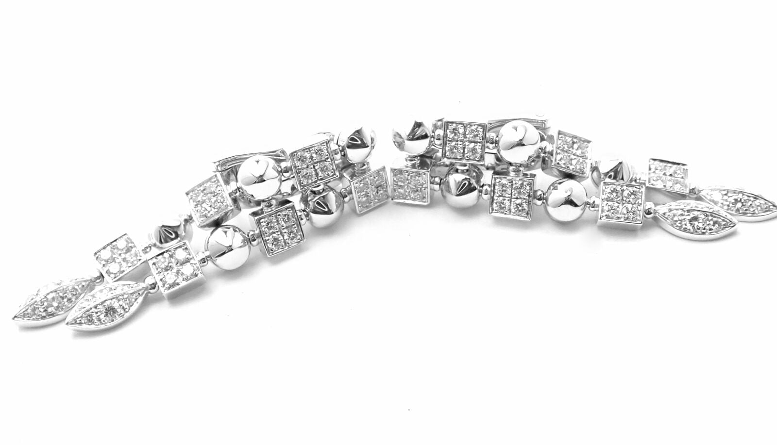 Authentic! Bulgari Bvlgari Lucea 18k White Gold Diamond Long Drop Earrings | Fortrove