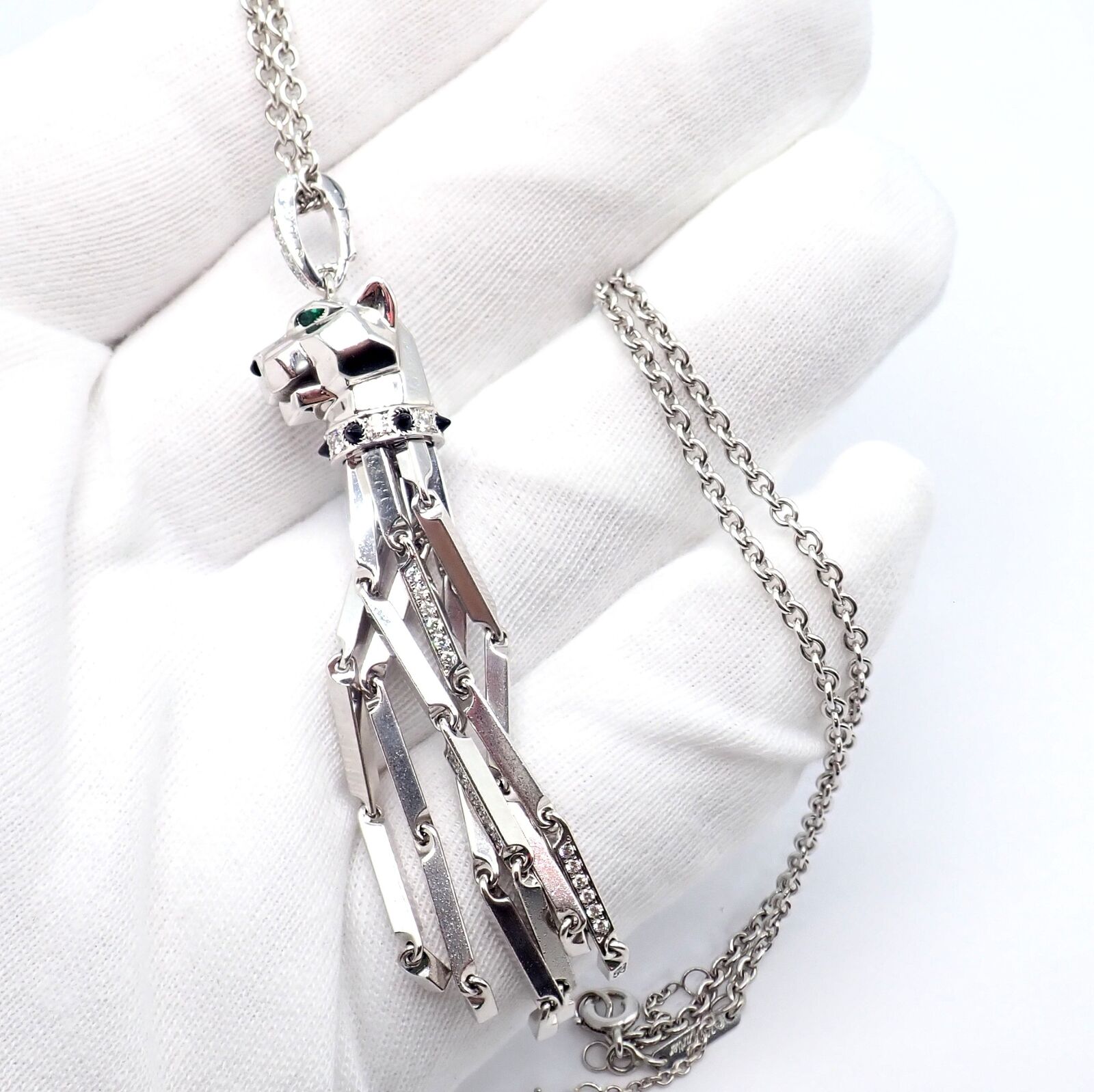 Panthere de Cartier Panther 18k White Gold Diamond Emerald Onyx Pendant Necklace | Fortrove