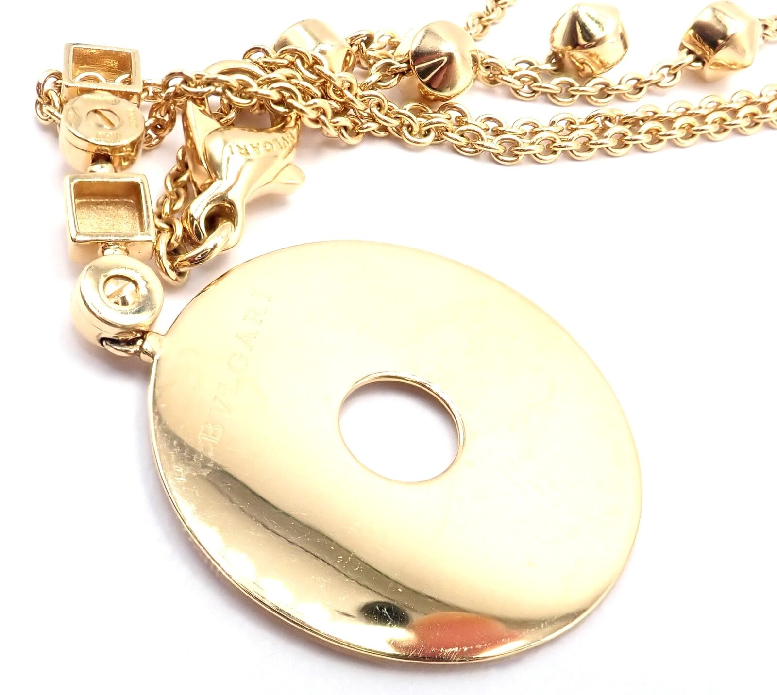 Authentic! Bulgari Bvlgari Lucea 18k Yellow Gold Round Pendant Necklace | Fortrove