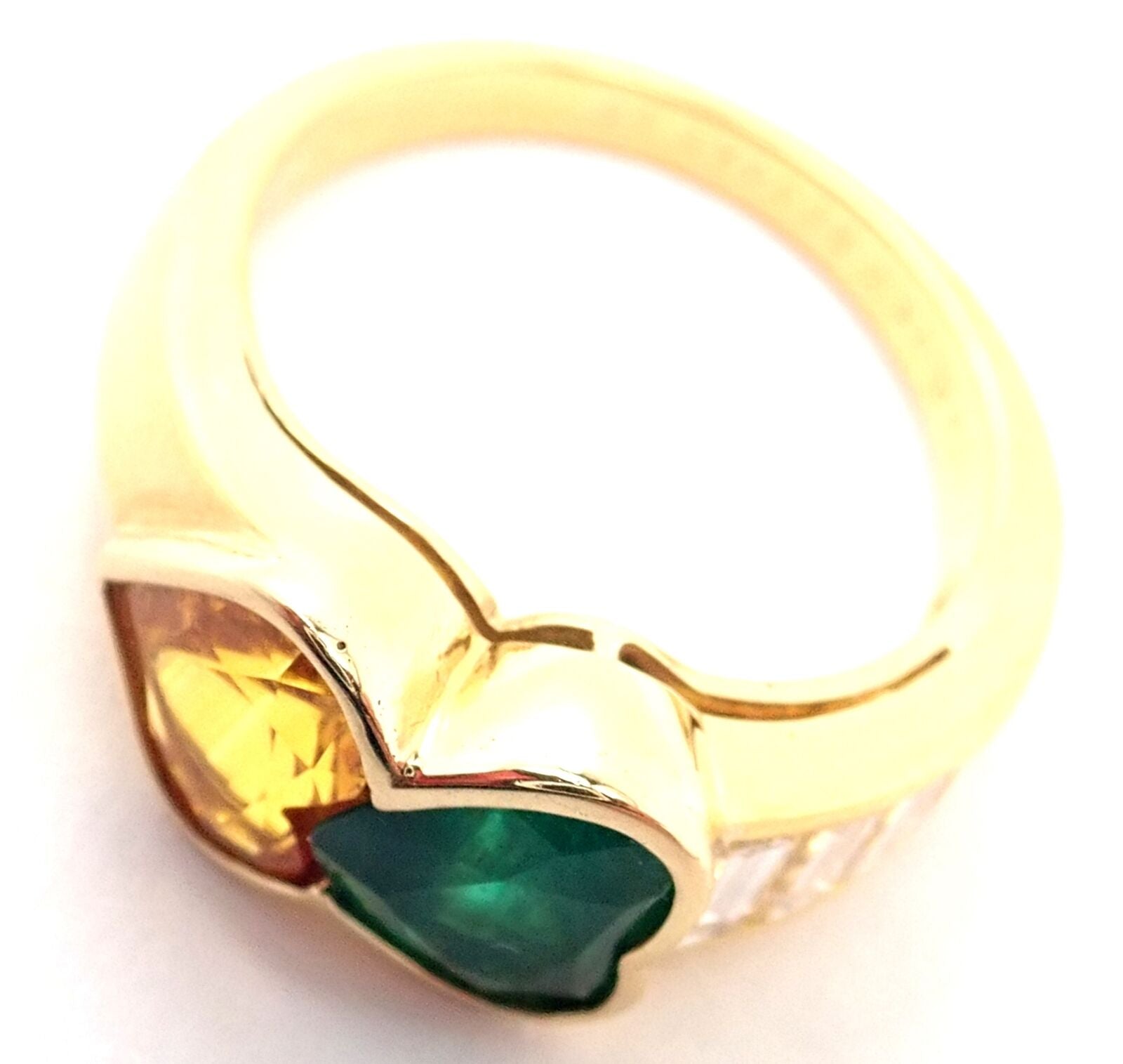 Authentic Van Cleef & Arpels 18k Gold Diamond Emerald Yellow Sapphire Ring Paper | Fortrove