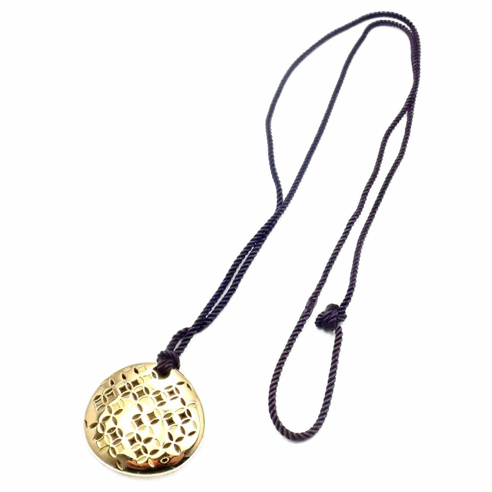 Rare! Louis Vuitton 18k Yellow Gold Large Pendant Necklace 27.8g | Fortrove