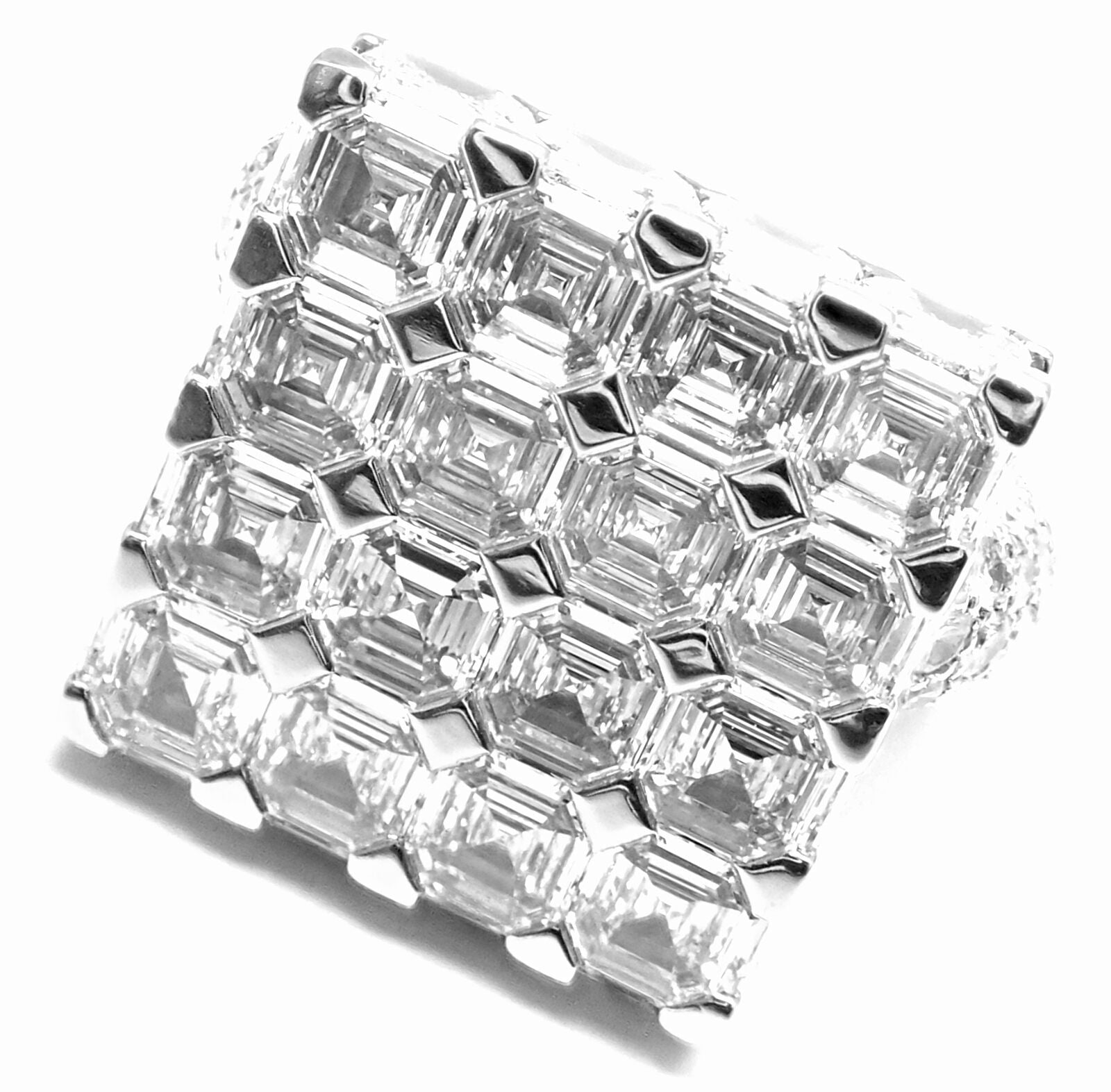 Chopard Limited Edition Super Ice Cube 18k White Gold 15ct Diamond Rotating Ring