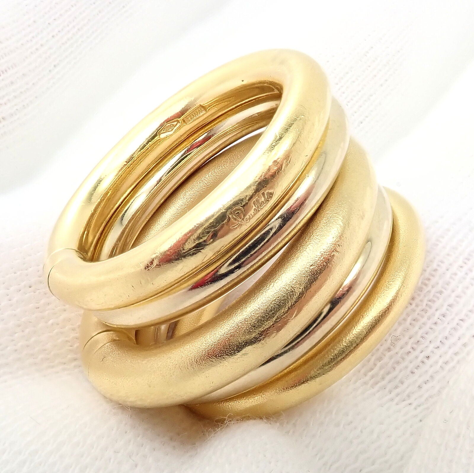 Authentic! Pomellato 18k Yellow White Gold 5 Row Interlocking Tubolare Band Ring | Fortrove