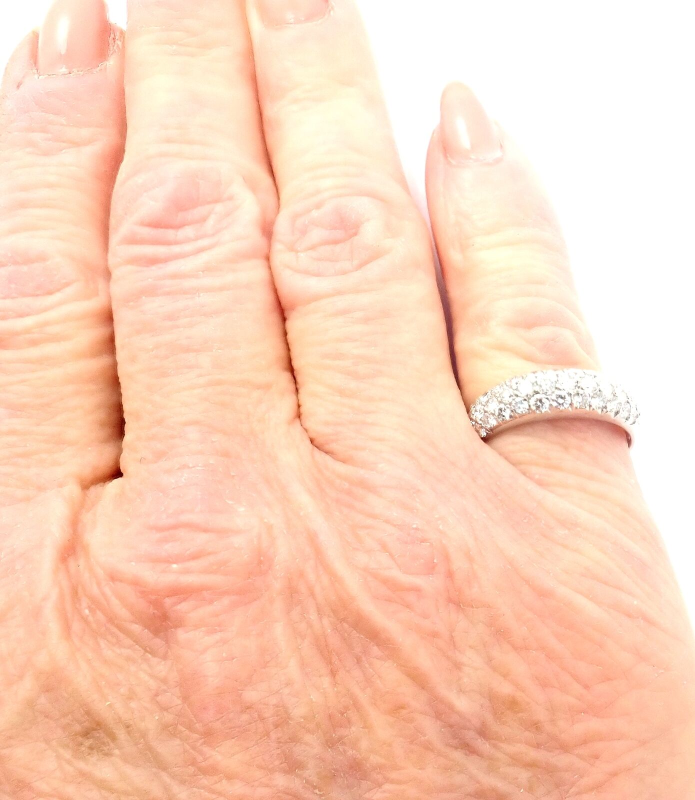 Rare! Authentic Van Cleef & Arpels 18k White Gold Diamond Band Ring | Fortrove