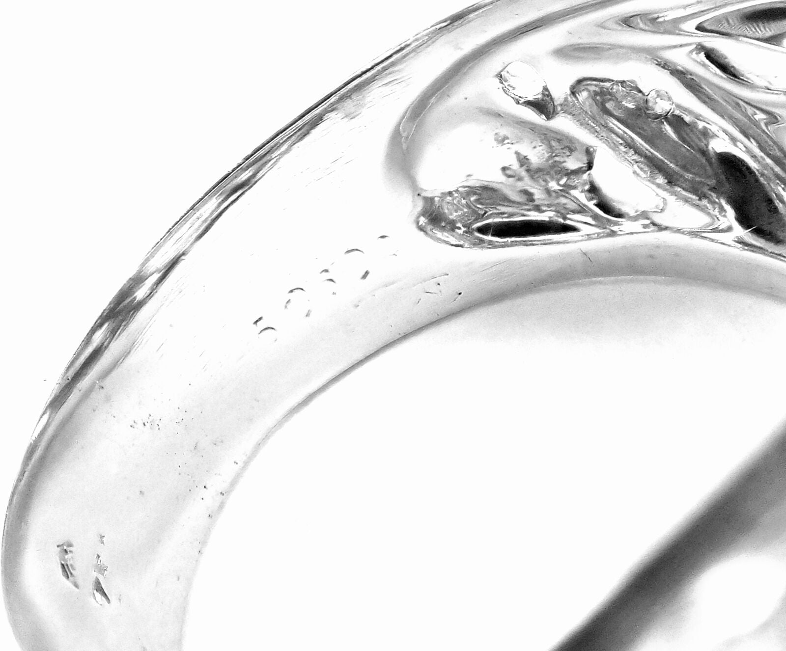 Authentic! Carrera Y Carrera Dolphin Motif 18k White Gold Diamond Ring | Fortrove