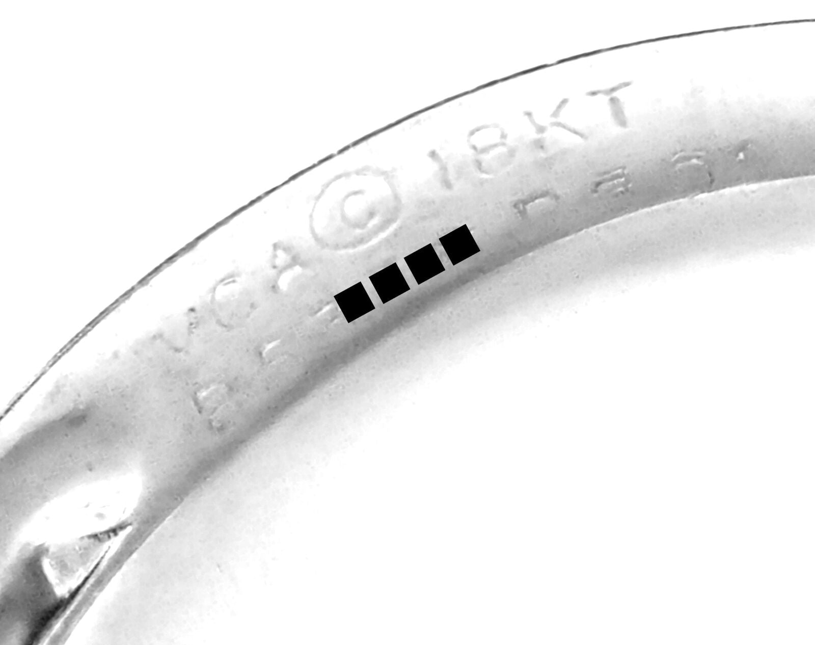Rare! Authentic Van Cleef & Arpels 18k White Gold Diamond Band Ring | Fortrove