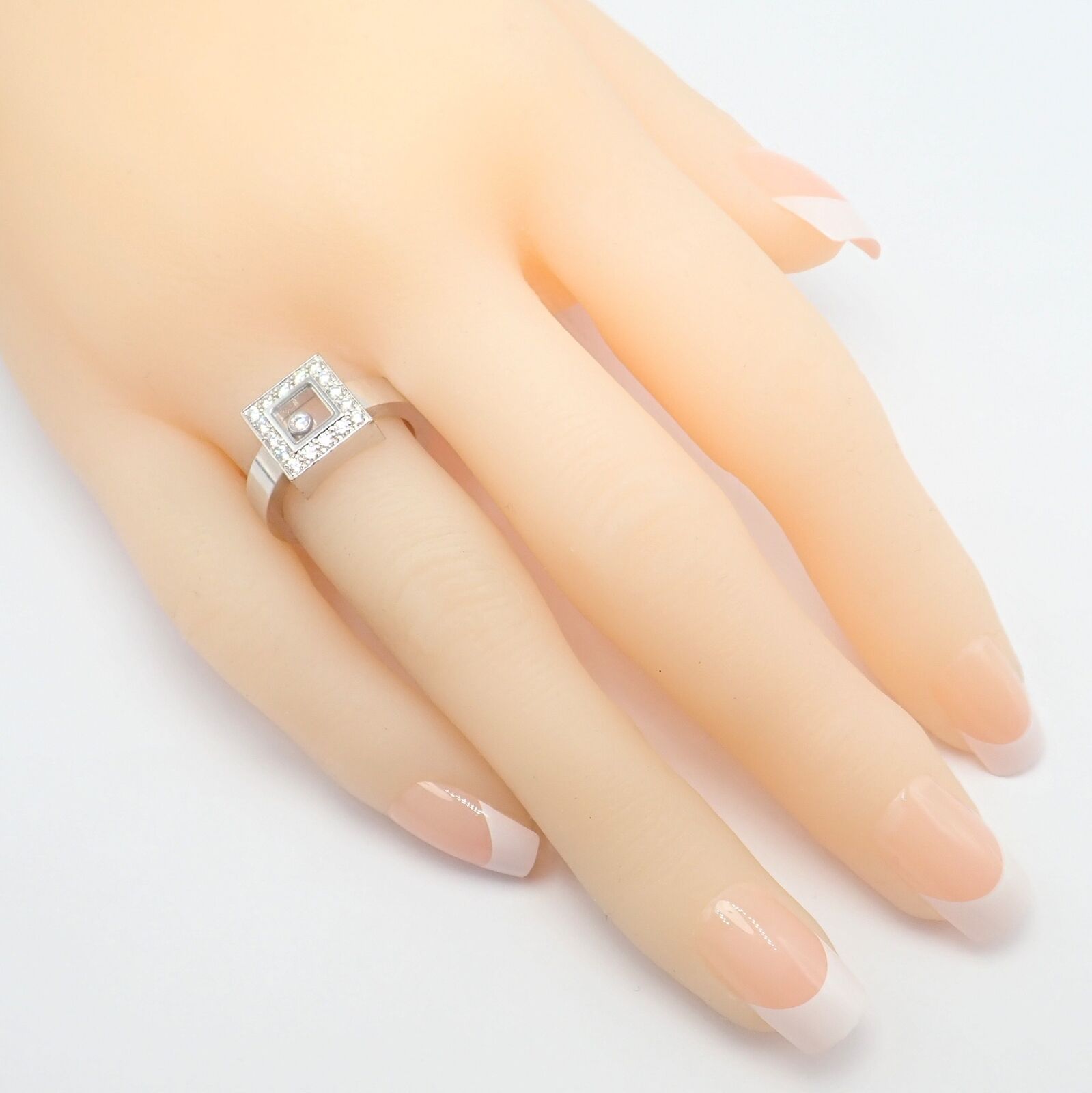 Authentic! Chopard 18k White Gold Diamond Happy Diamond Ring Sz 5.75 | Fortrove