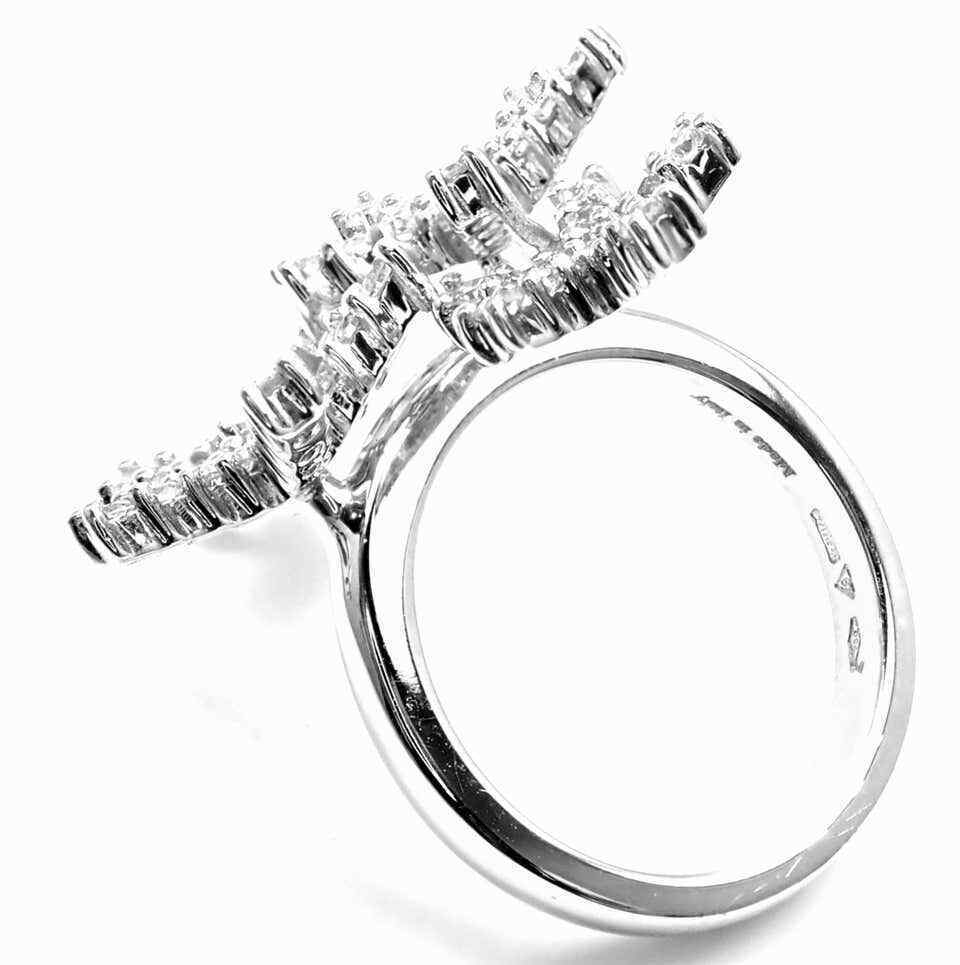 Authentic! Damiani Diamond Flower 18k White Gold Cocktail Ring | Fortrove