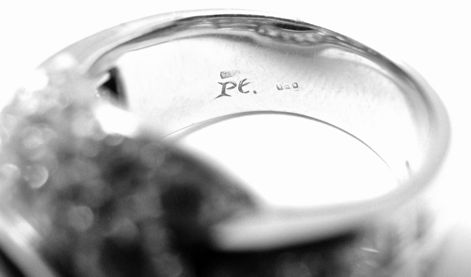 Rare! Authentic Patek Philippe Platinum Diamond Emerald Ring Certificate | Fortrove