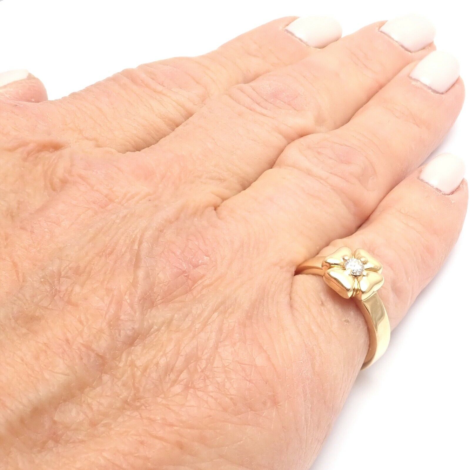 EXQUISITE AND LUCKY! Chanel 18k Yellow Gold Diamond Four Leaf Clover Ring. | Fortrove