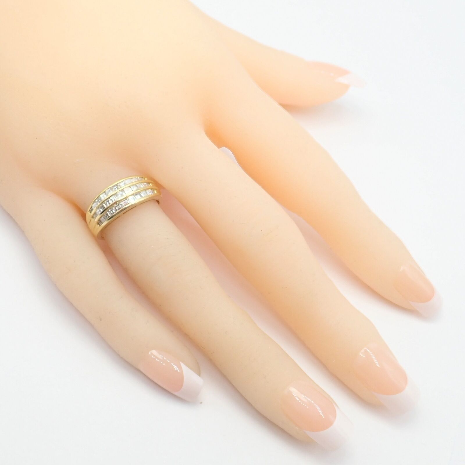 Authentic! Julius Cohen 18k Yellow Gold Diamond 1.30ct Band Ring | Fortrove