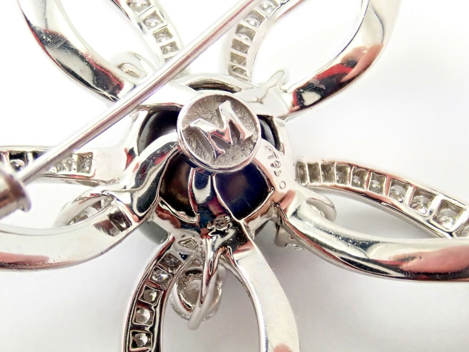 Rare! Authentic Mikimoto Platinum Diamond Tahitian South Sea Pearl Brooch Pin | Fortrove