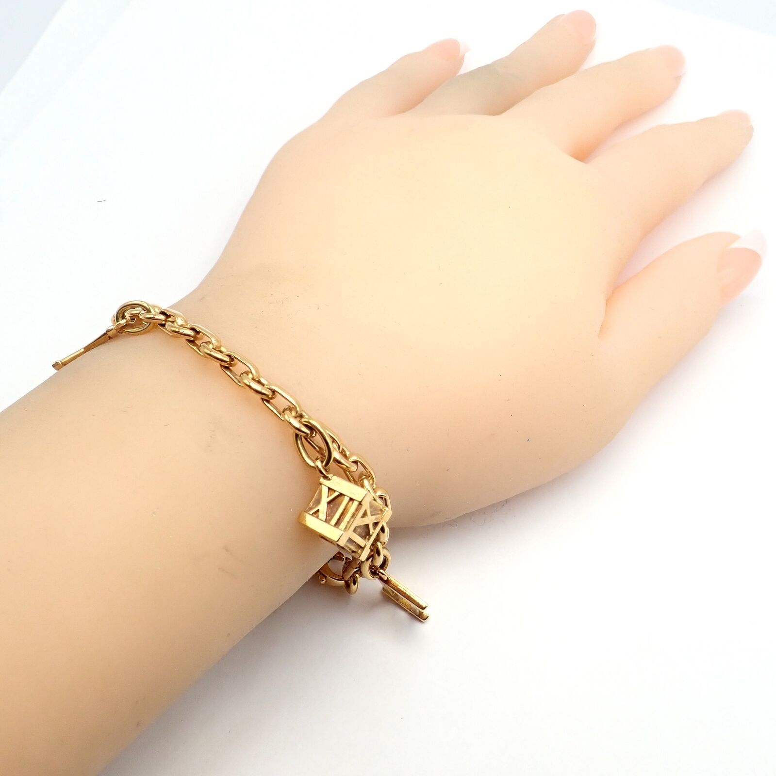 Vintage Tiffany & Co. 18k Yellow Gold Atlas Charm Bracelet 2003 | Fortrove