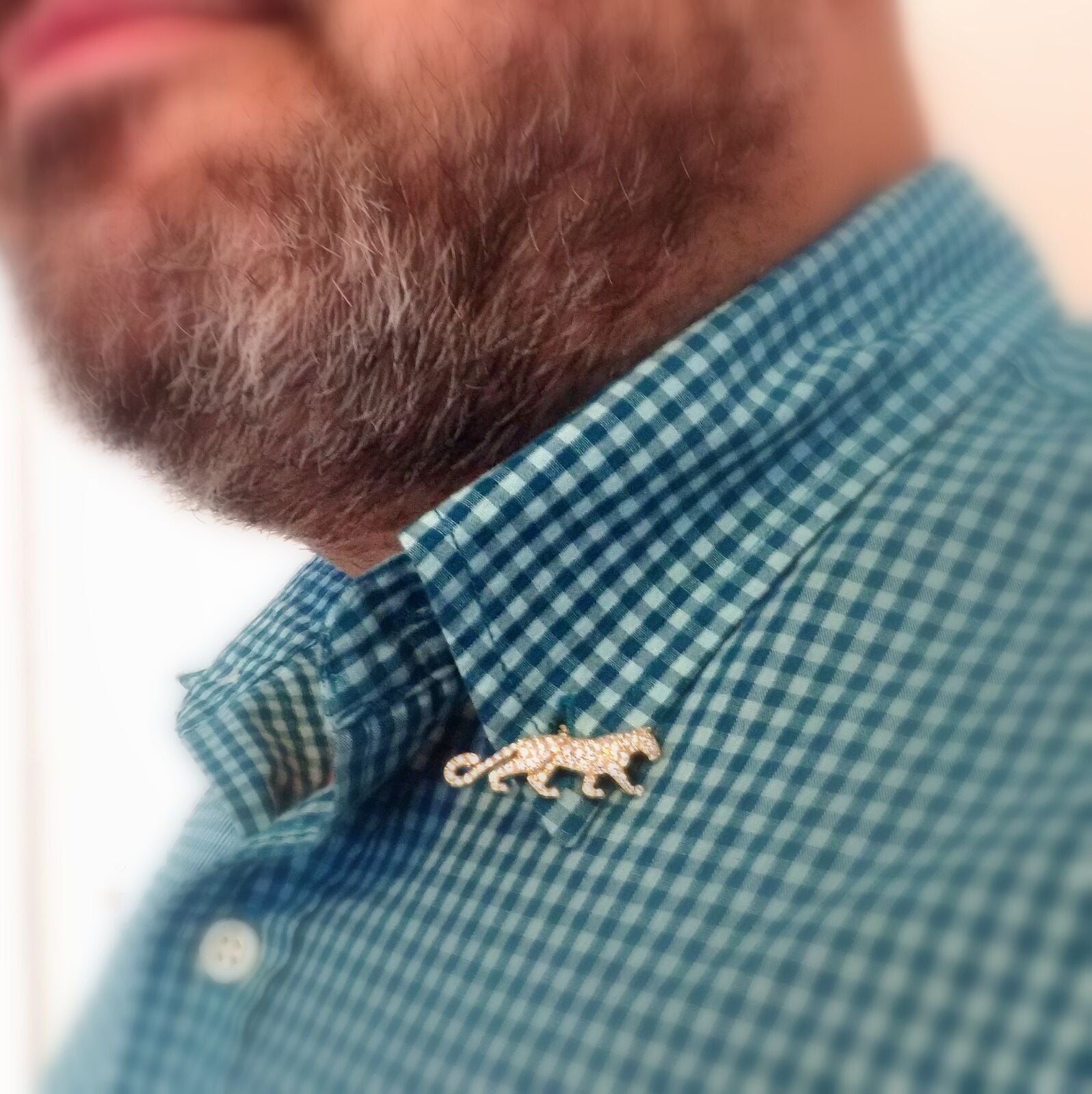 Authentic! Cartier Panther Panthere 18k Yellow Gold Diamond Tie Lapel Brooch Pin | Fortrove