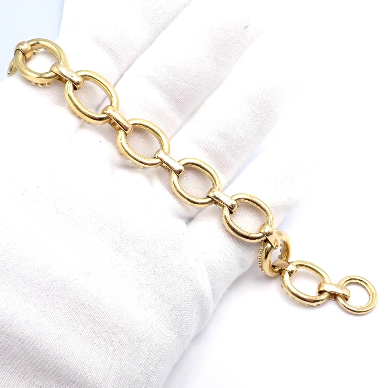 Authentic! Elizabeth Locke 18k Yellow Gold Sapphire Medium Link Toggle Bracelet | Fortrove
