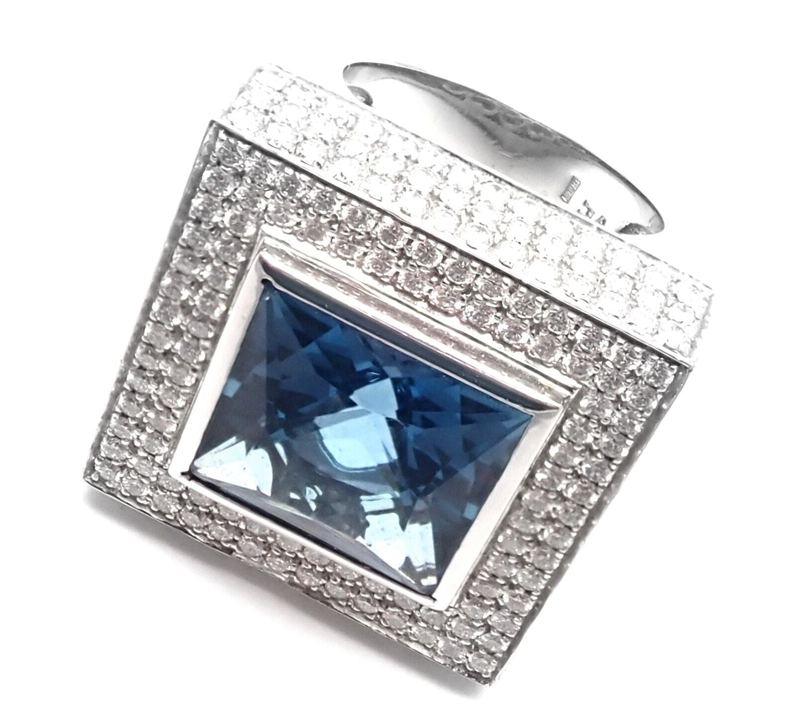 Authentic! Pasquale Bruni 18k White Gold Diamond London Blue Topaz Large Ring | Fortrove