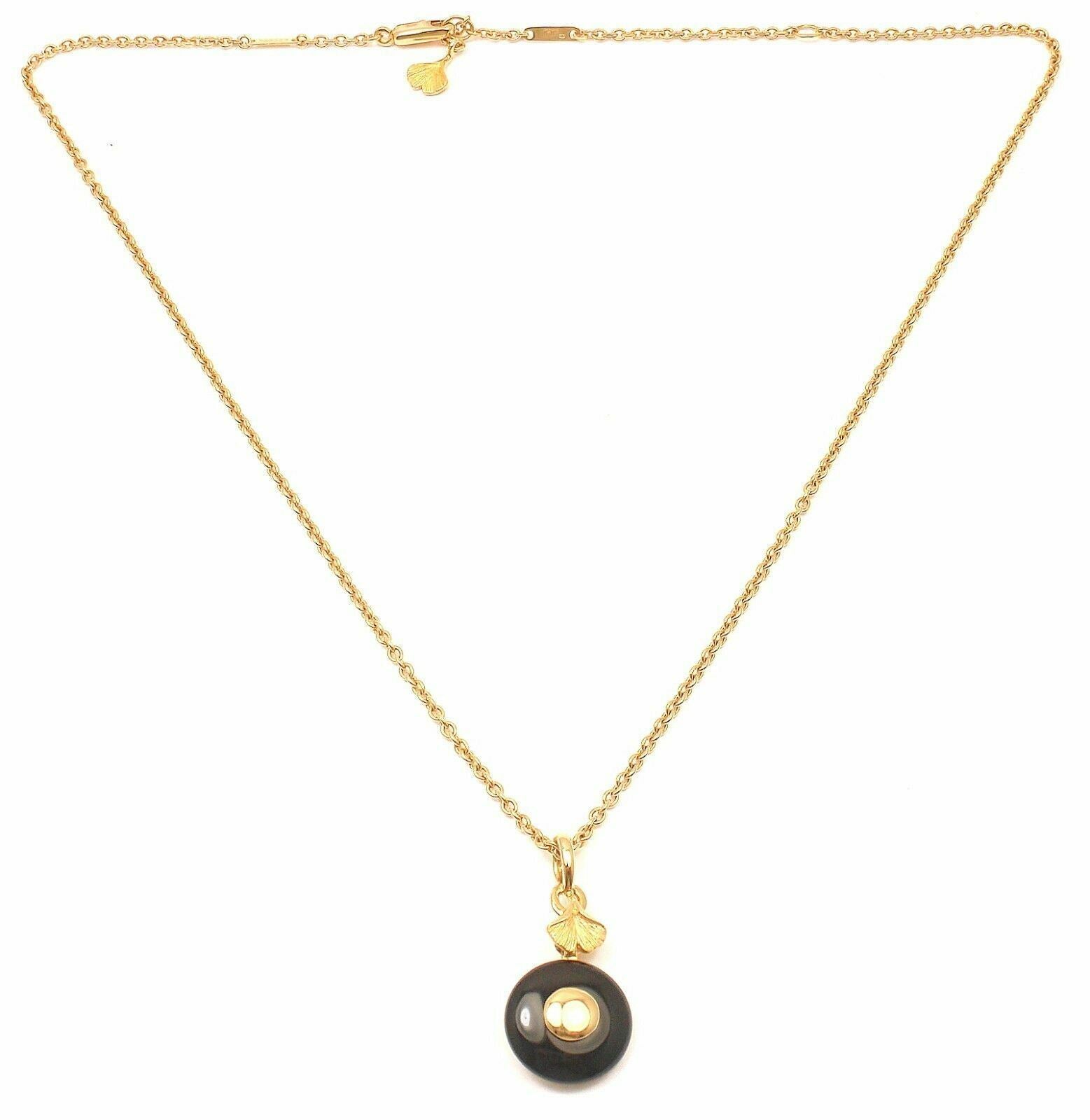 New! Authentic Carrera Y Carrera 18k Yellow Gold Ginkgo Onyx Pendant Necklace | Fortrove