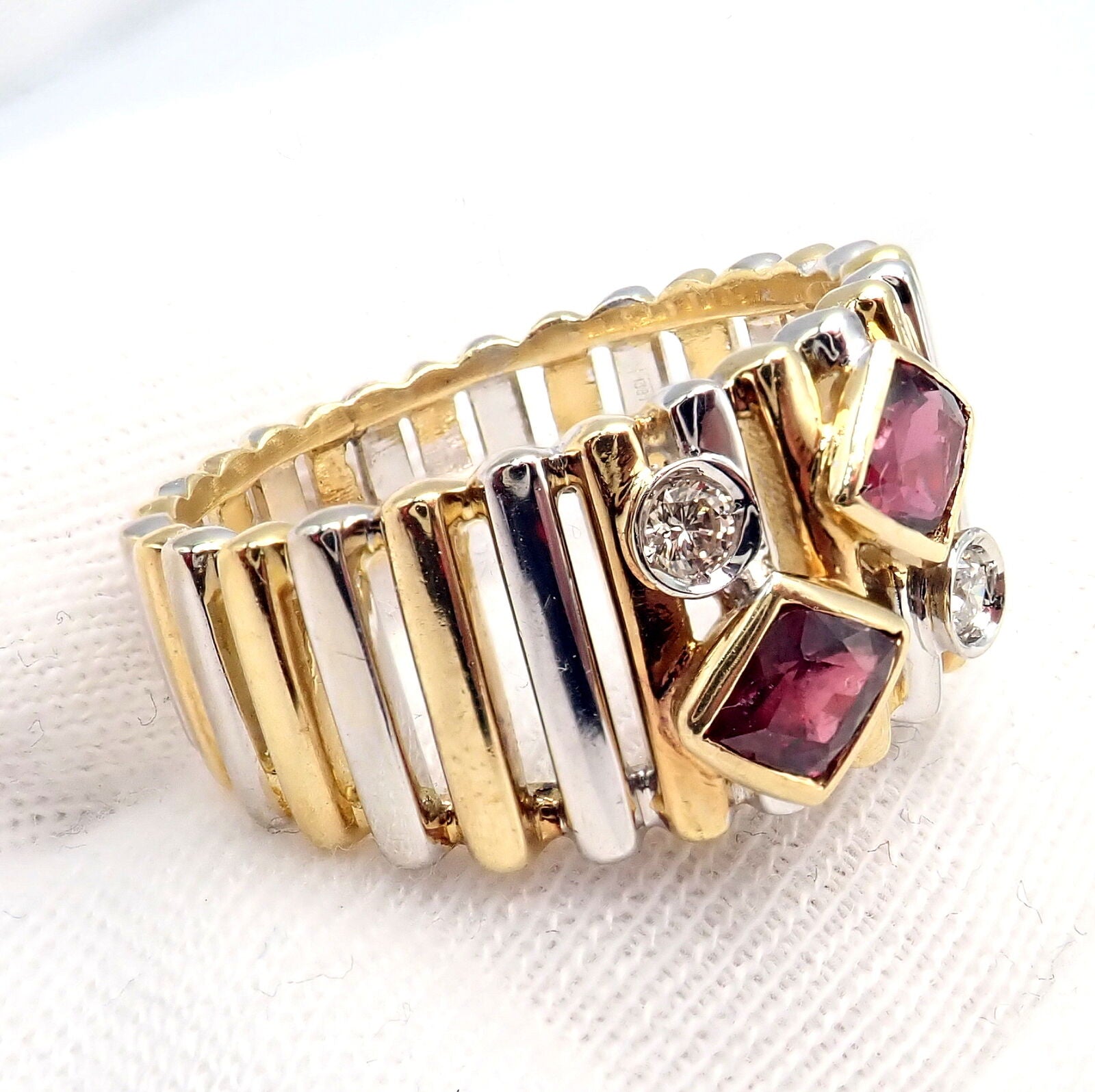 Rare! Authentic Van Cleef & Arpels 18k Yellow + White Gold Diamond Ruby Ring | Fortrove