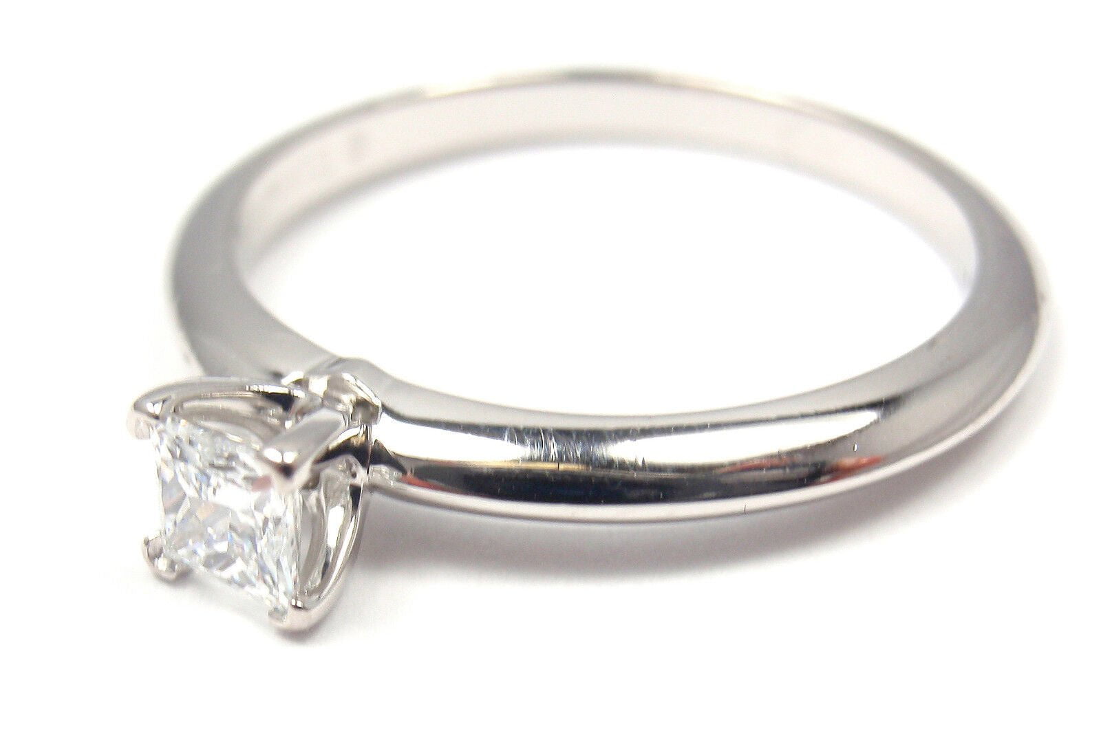 TIFFANY & CO PLATINUM SQUARE CUT DIAMOND 0.22CT VS2 D TRIPLE X ENGAGEMENT RING | Fortrove